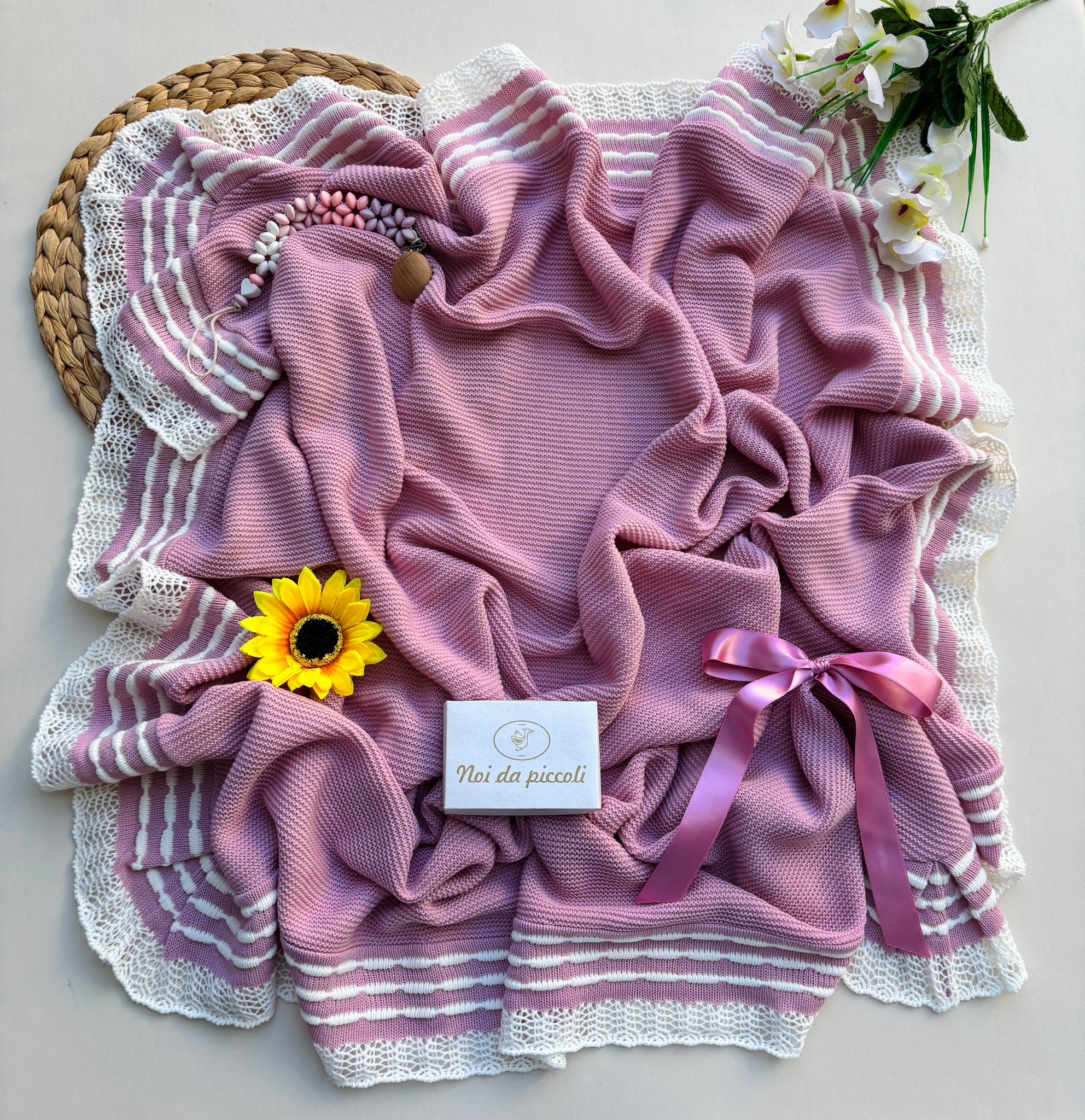 COPERTINA IN FILATO CALDO ROSA MAQUILLAJE - Noi da piccoli