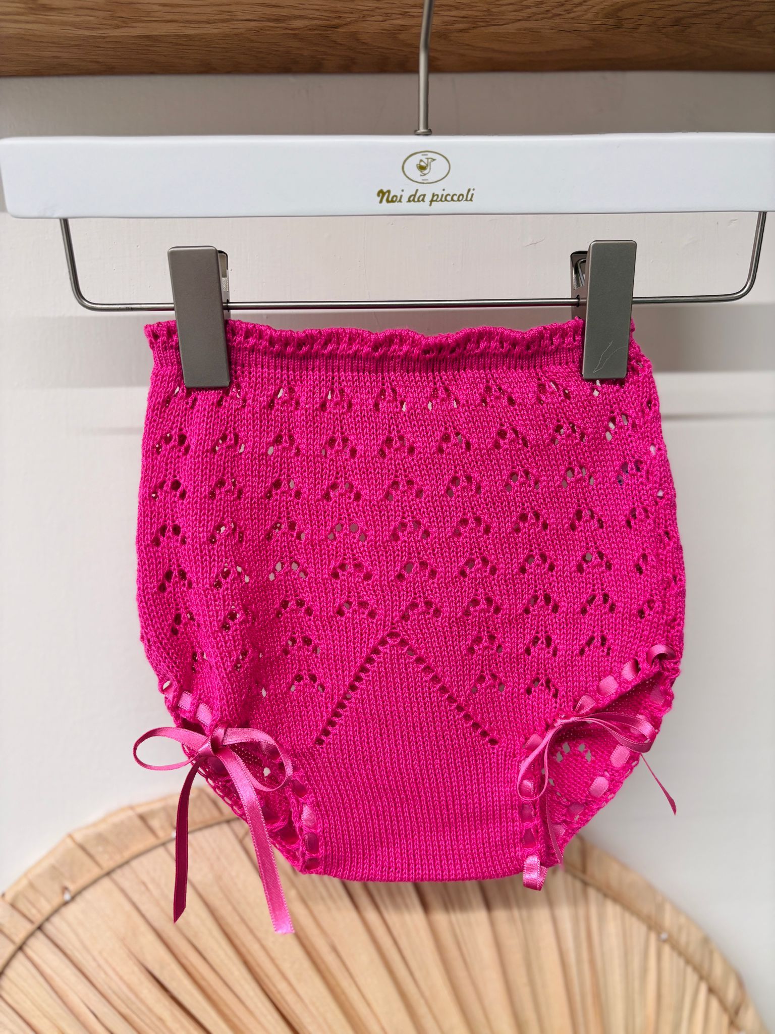 CULOTTINA IN FILO CON RICAMI FUCSIA - Noi da piccoli