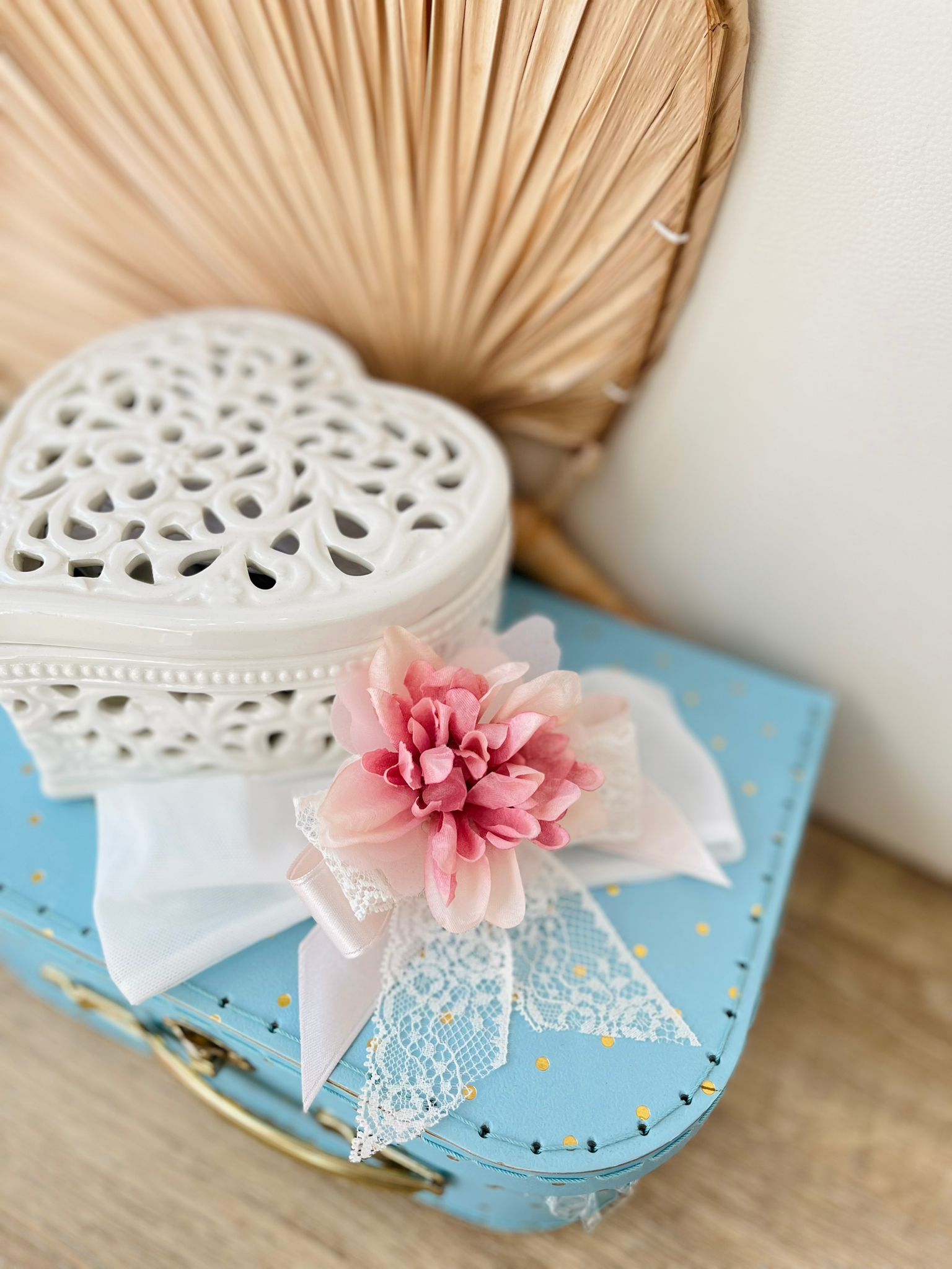 FASCIA CON FIORE BIANCO EMMA - Noi da piccoli