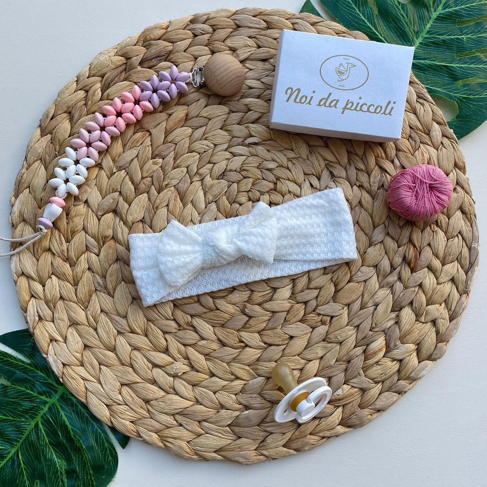 FASCIA PER CAPELLI CON FIOCCHETTO 100% ACRILICO BIANCO - Noi da piccoli