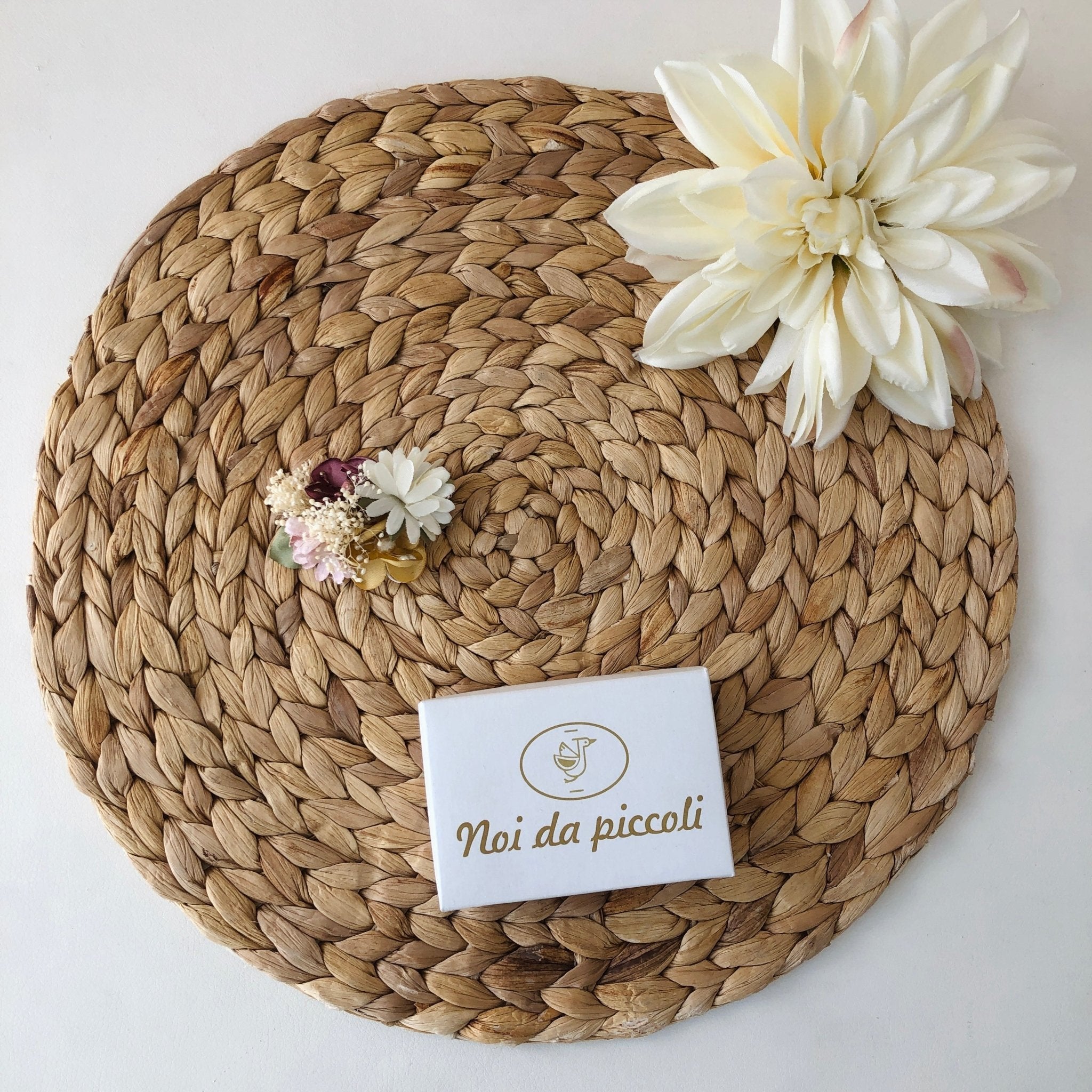 FERMAGLIO FIORI D'AUTUNNO - Noi da piccoli