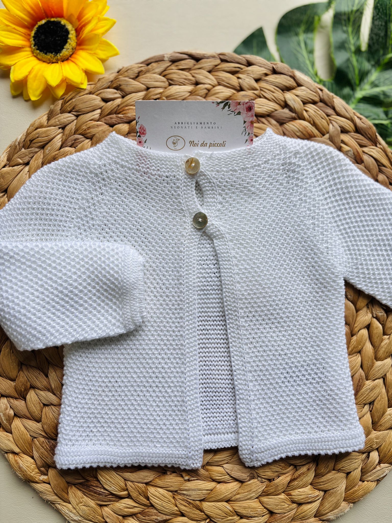 GOLFINO IN FILO CON RICAMI E BOTTONCINI BLANCO - Noi da piccoli