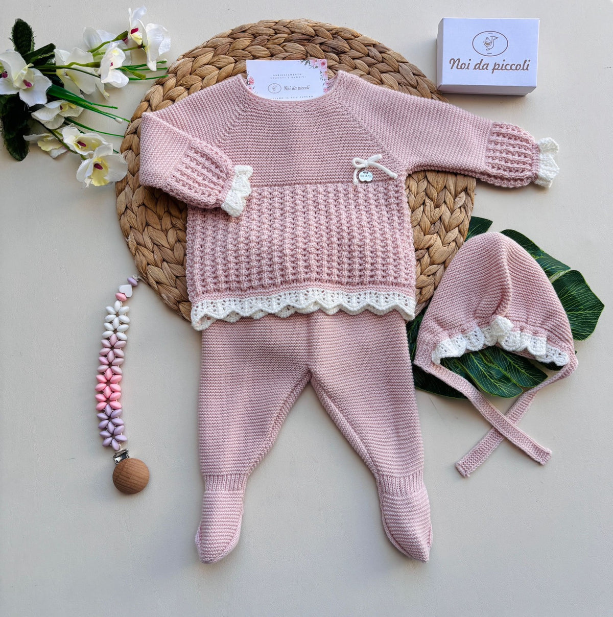 COMPLETO2PZ CON CUFFIA FILATO CALDO ROSA