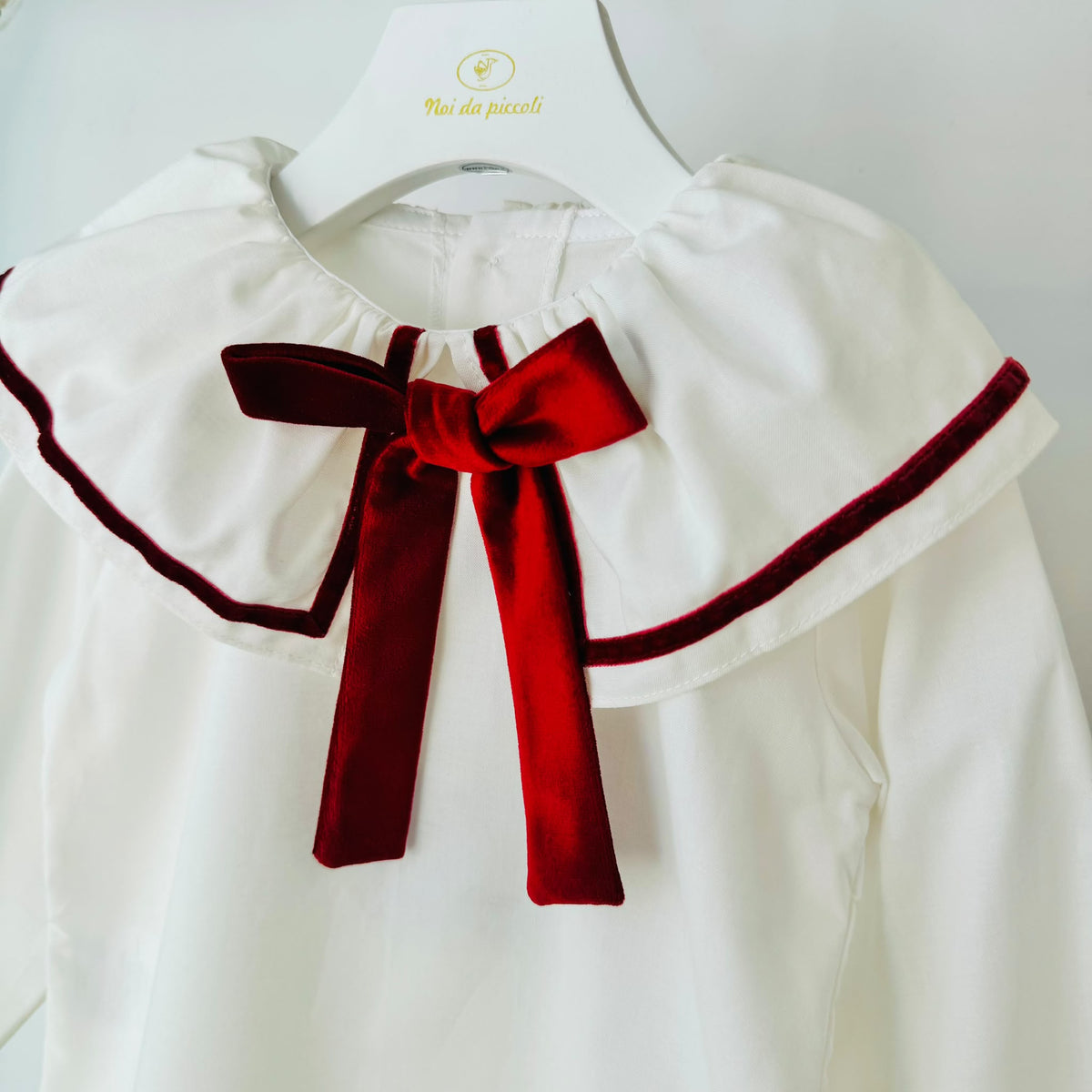 Blusa Con dettagli in velluto BORDEAUX