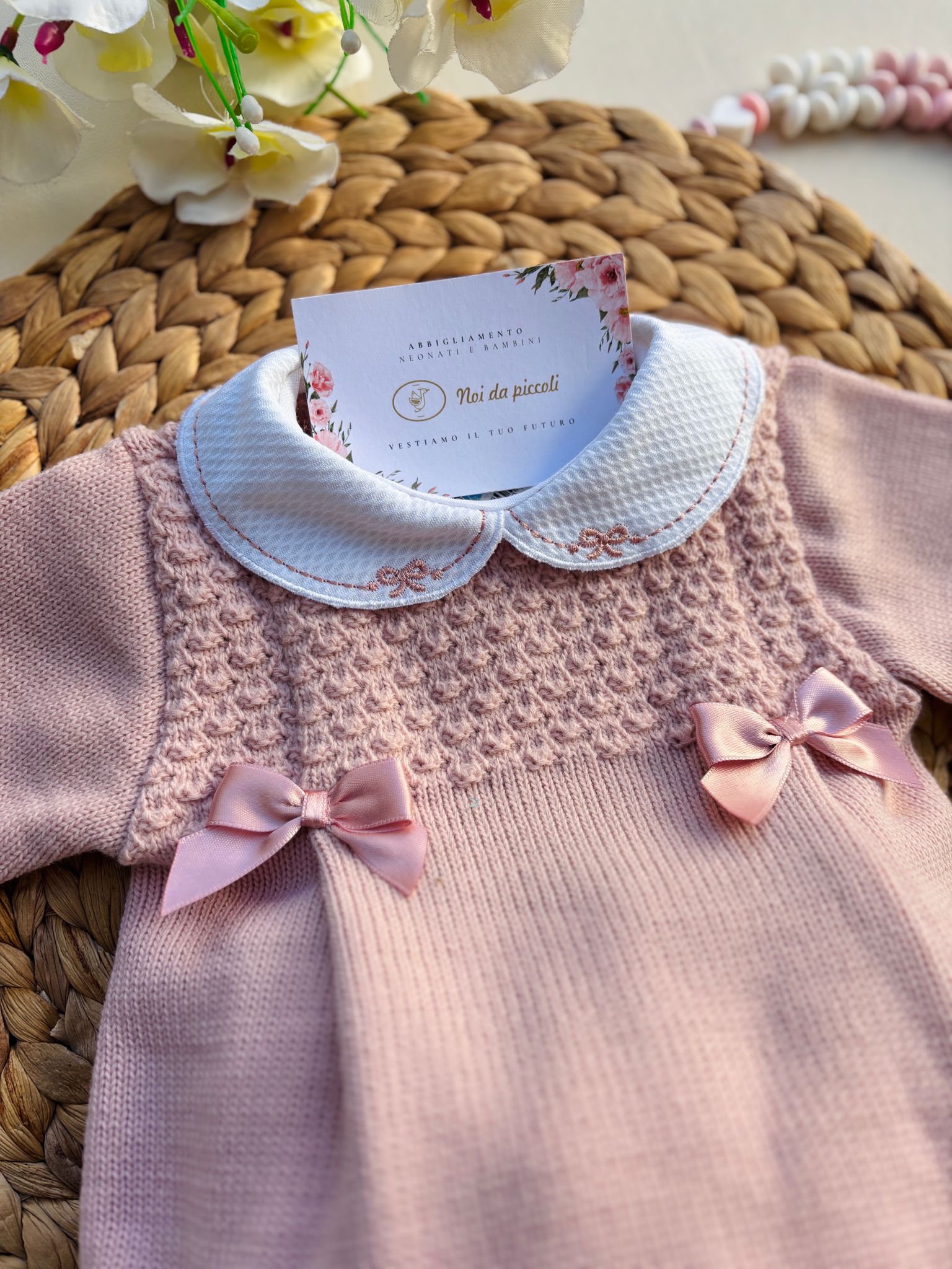 MAGLIETTINA CON CULOTTE ALICIA FILATO CALDO ROSA - Noi da piccoli