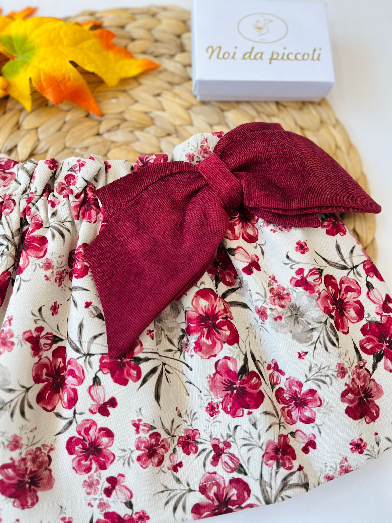 MAGLIONCINO CON GONNA COTONE CALDO PANNA - Noi da piccoli