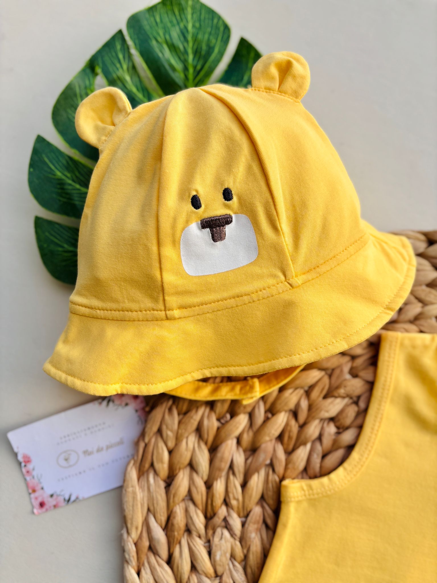 PAGLIACCETTO A GIRO MANICA IN COTONE CON CAPPELLINO ABBINATO MOSTAZA - Noi da piccoli