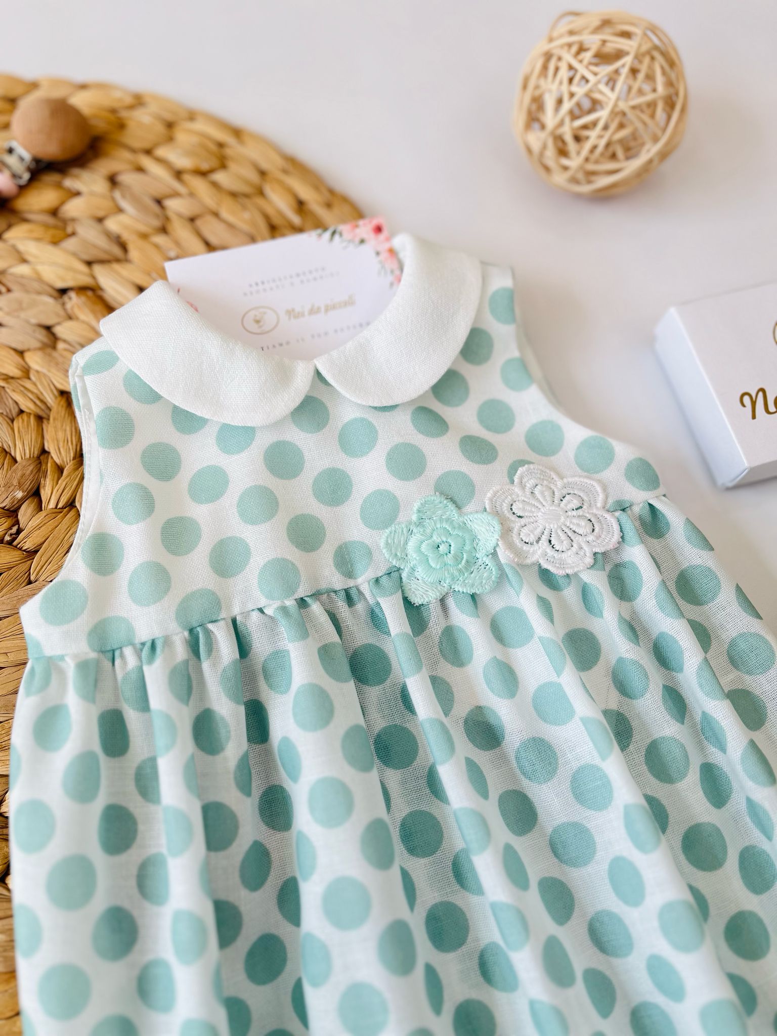 PAGLIACCETTO Bianco e verde a pois - Noi da piccoli