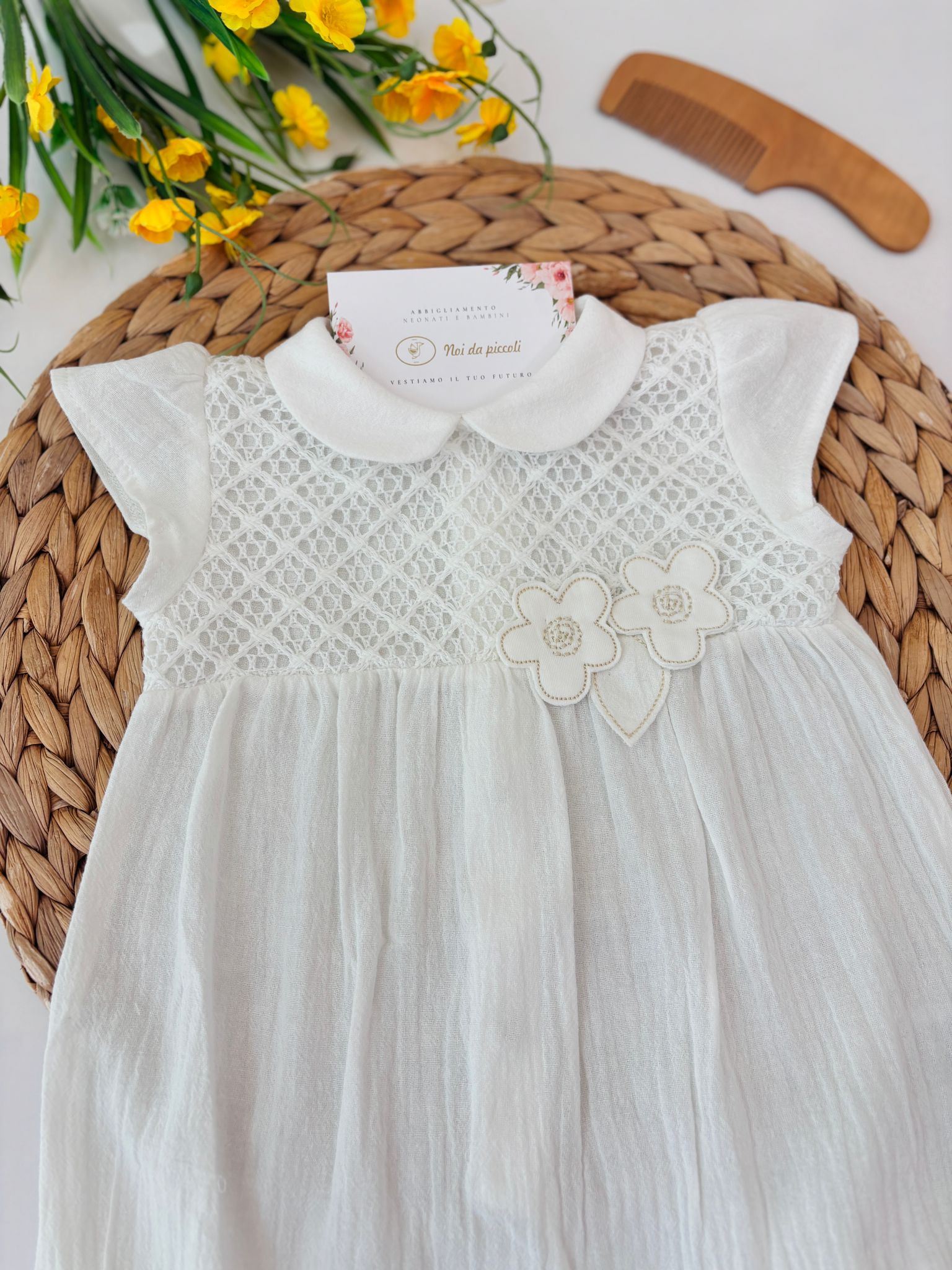 PAGLIACCETTO CON RICAMI IN COTONE PANNA - Noi da piccoli
