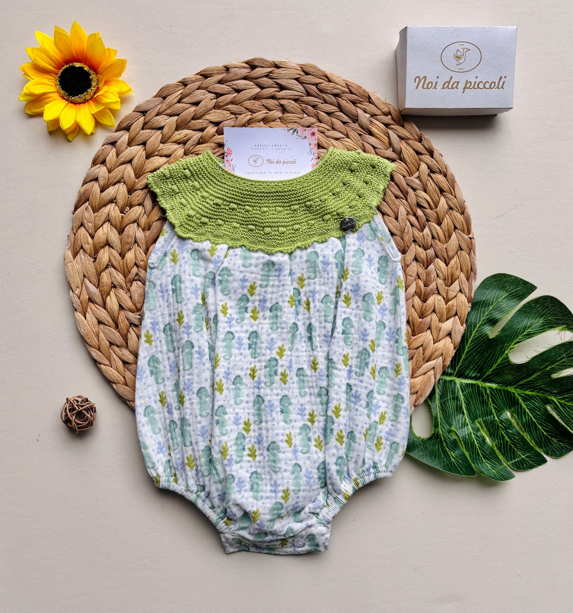 PAGLIACCETTO IN COTONE CON ANIMALINI VERDE - Noi da piccoli