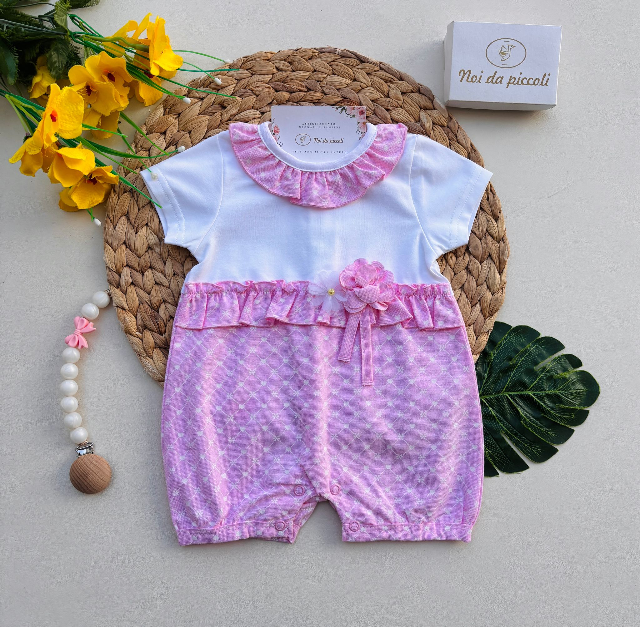 PAGLIACCETTO IN COTONE CON CUORICINI ROSA - Noi da piccoli