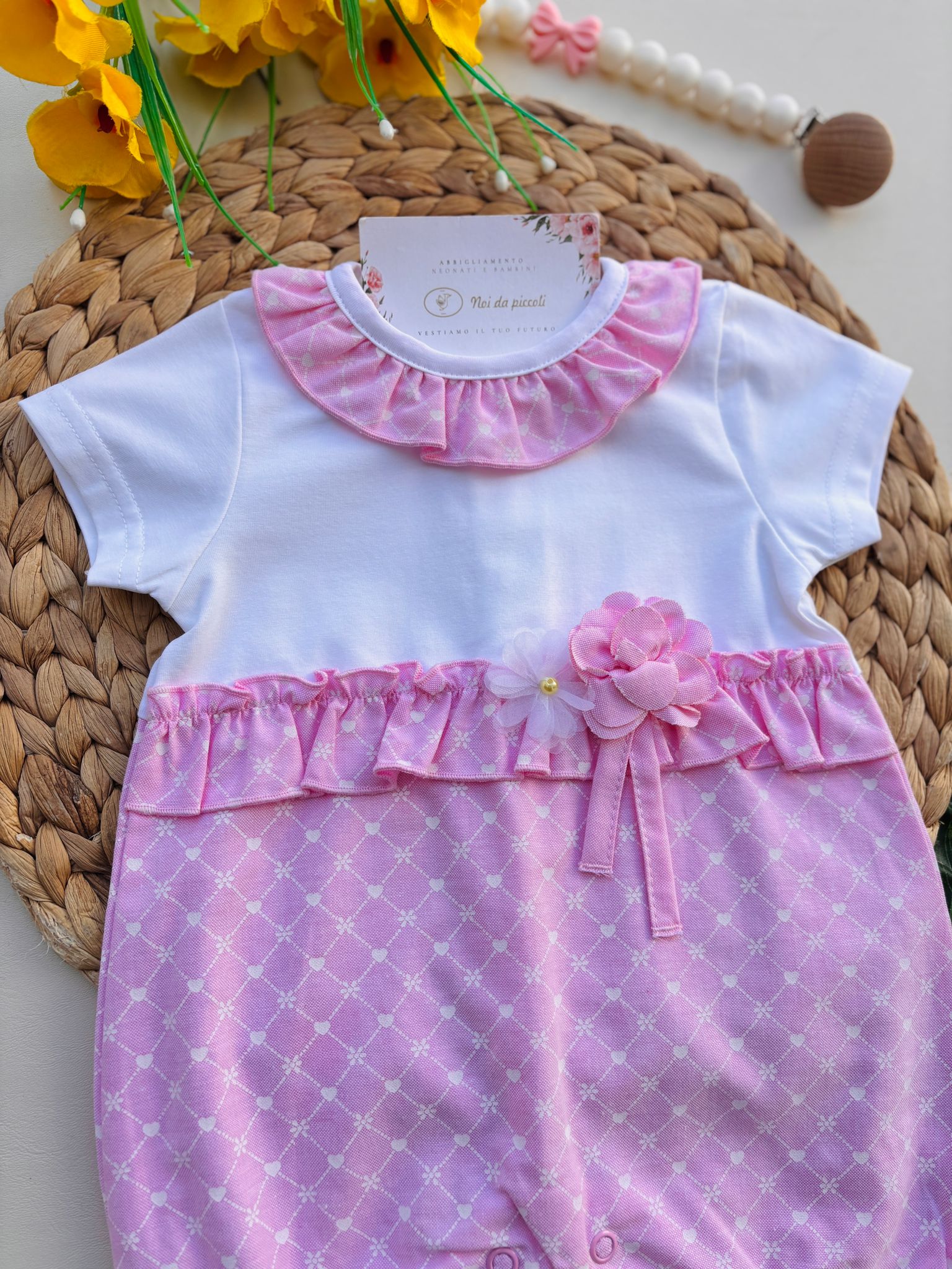 PAGLIACCETTO IN COTONE CON CUORICINI ROSA - Noi da piccoli