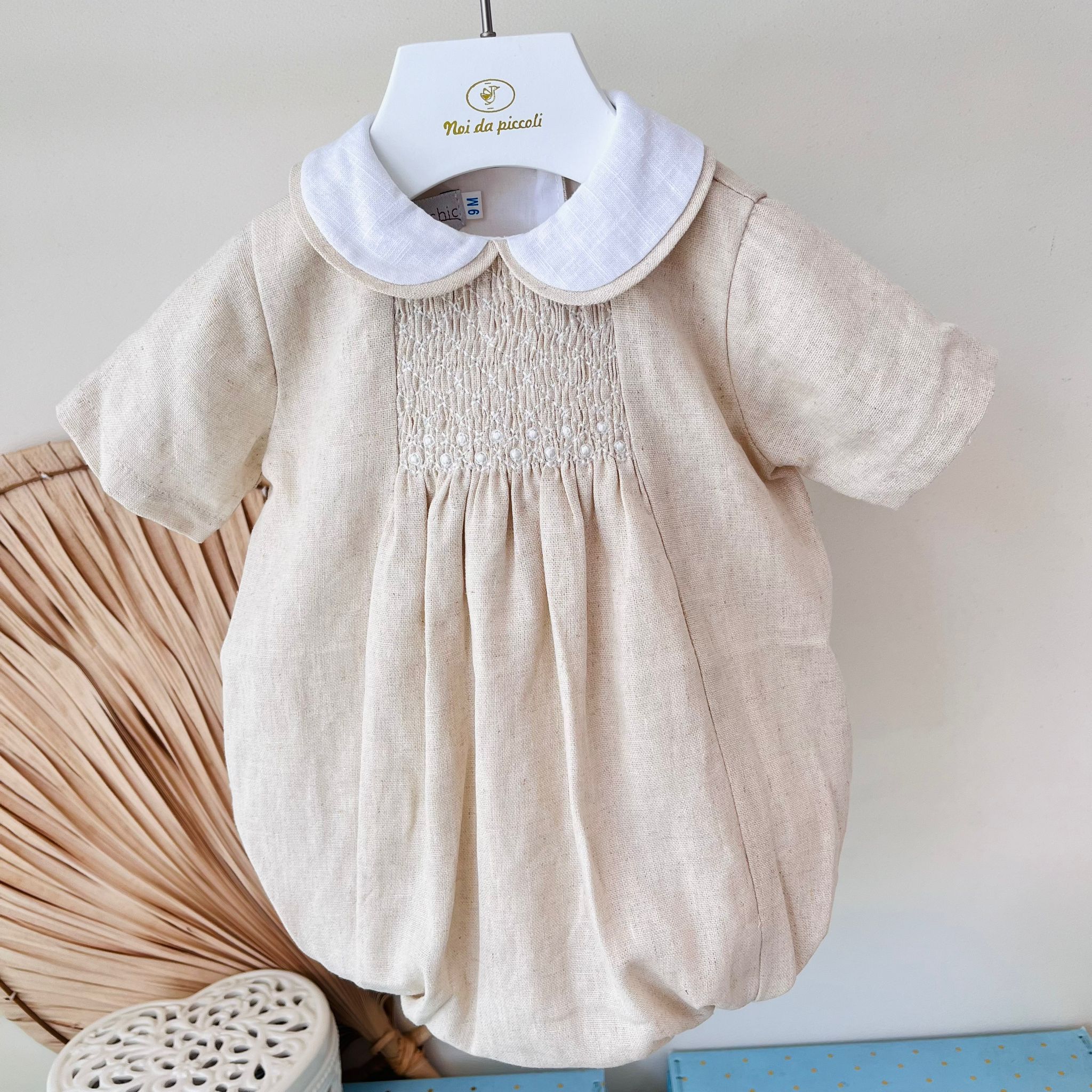 PAGLIACCETTO IN COTONE E LINO CON RICAMI BEIGE - Noi da piccoli