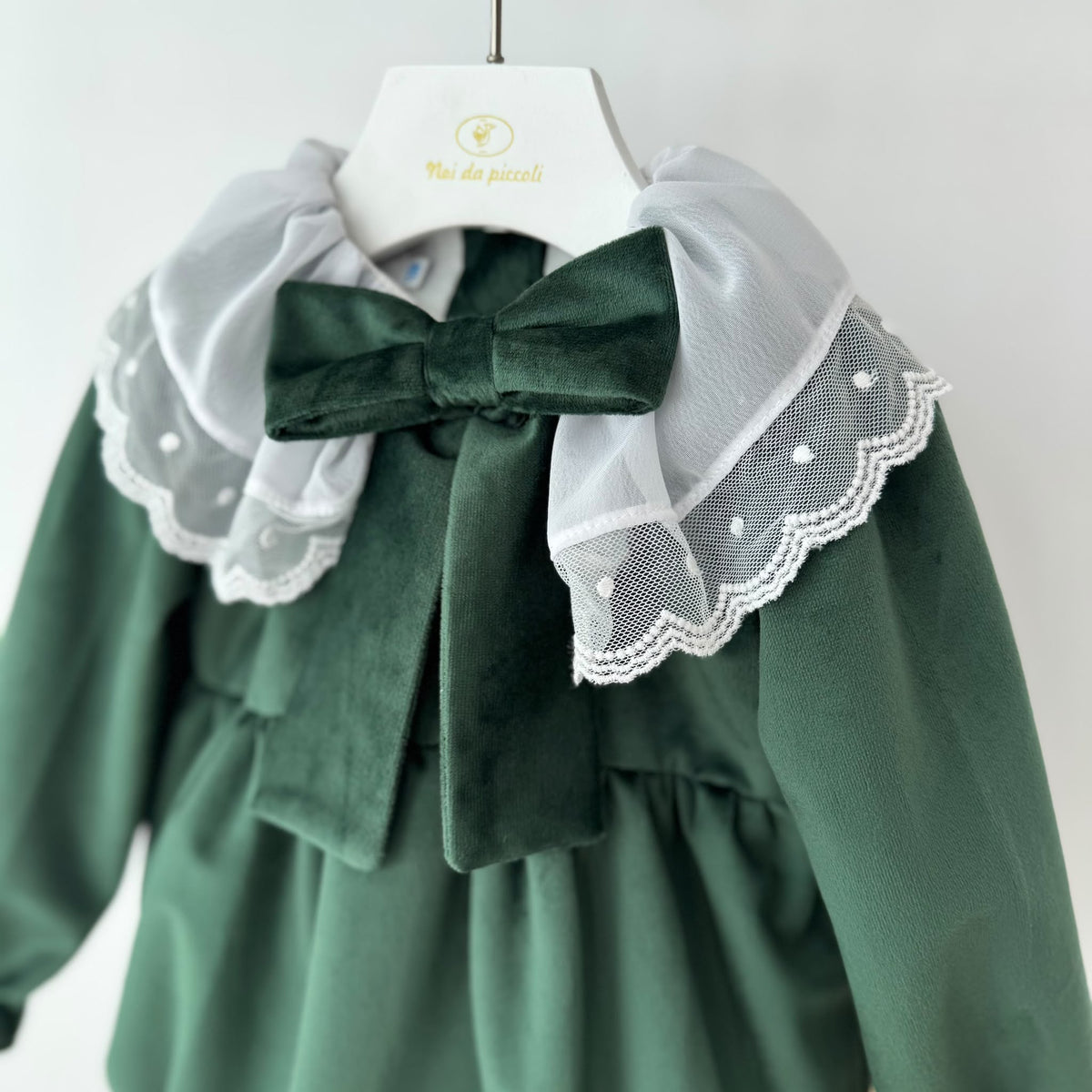 PAGLIACCETTO in Velluto con maxi fiocco e pizzo VERDE - Noi da piccoli