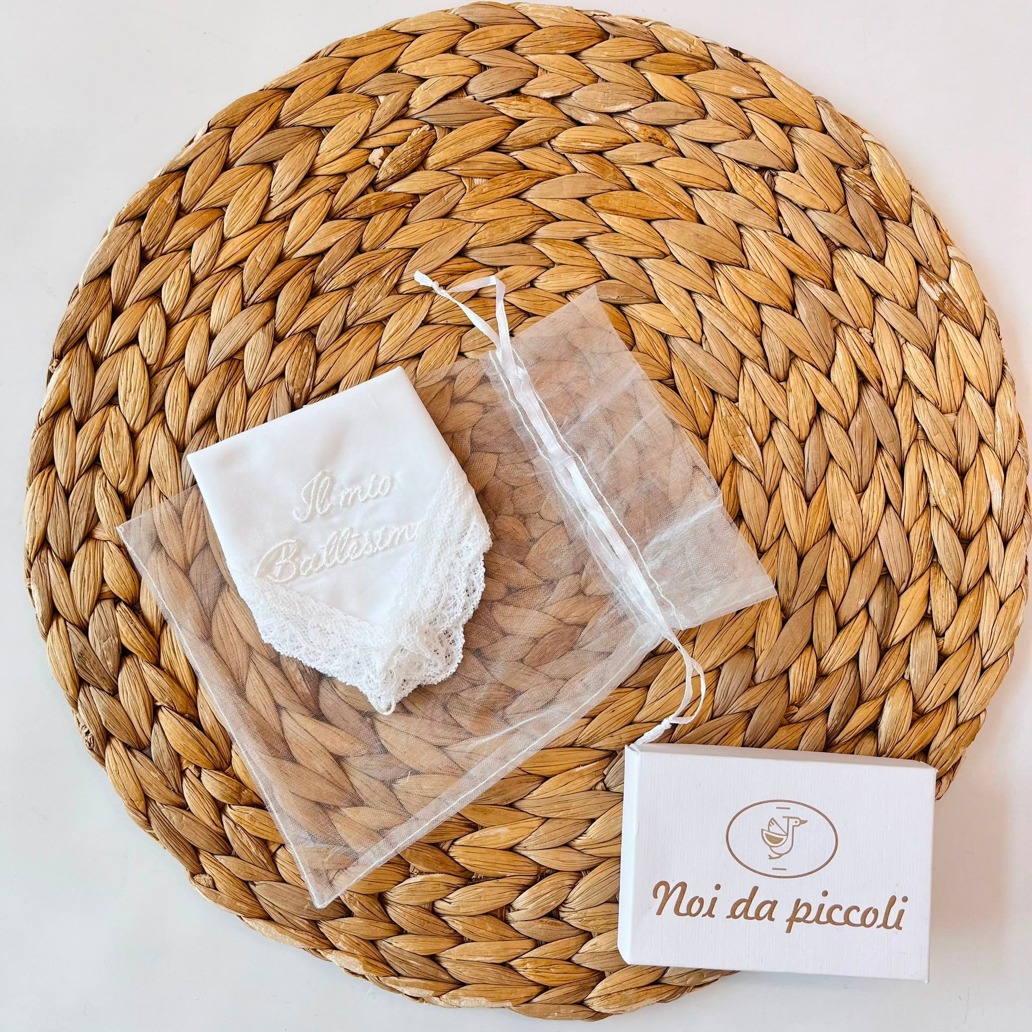 PANNETTO BATTESIMALE IN COTONE BIANCO - Noi da piccoli