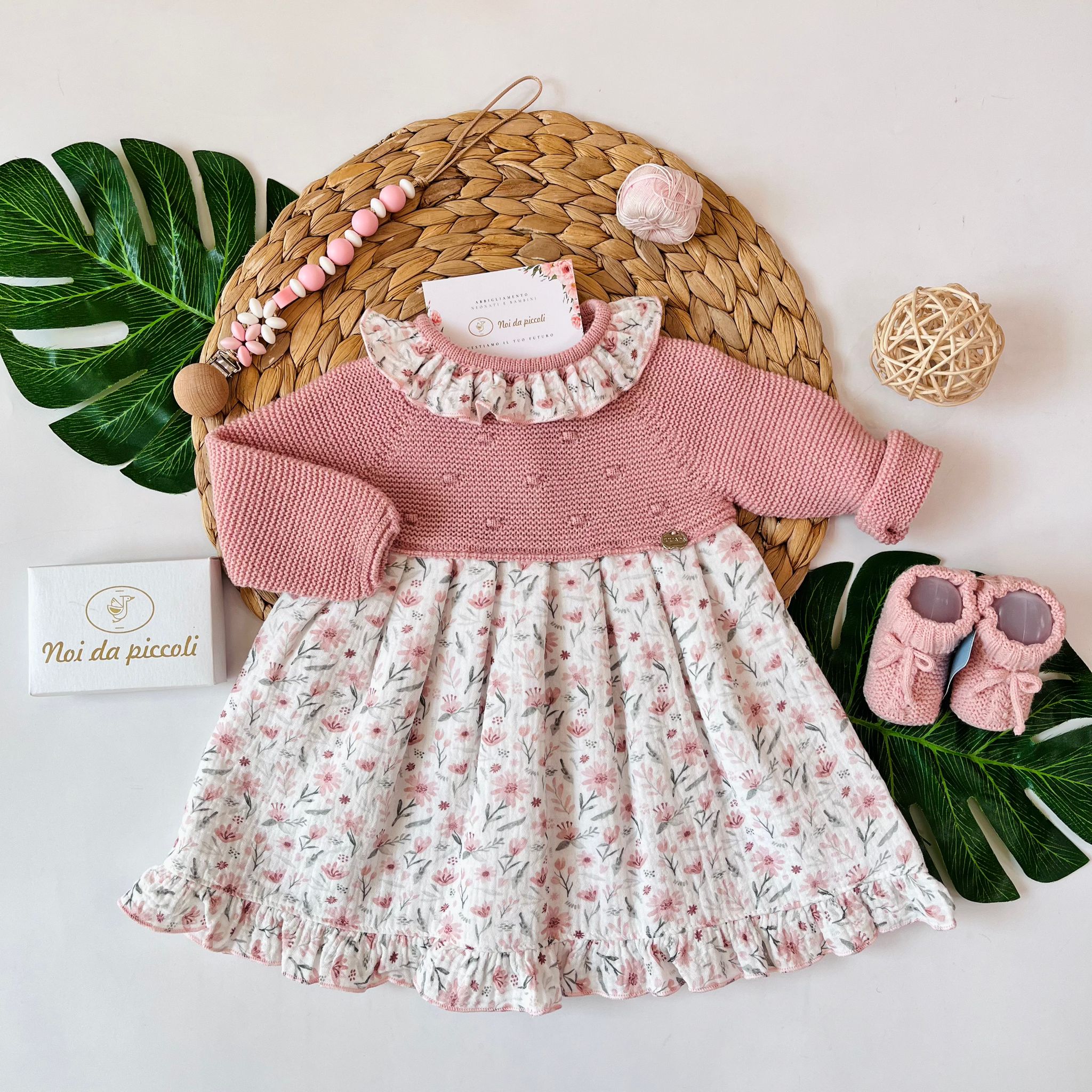 VESTINA FILATO E CALDO COTONE FIORI D'INVERNO ROSA