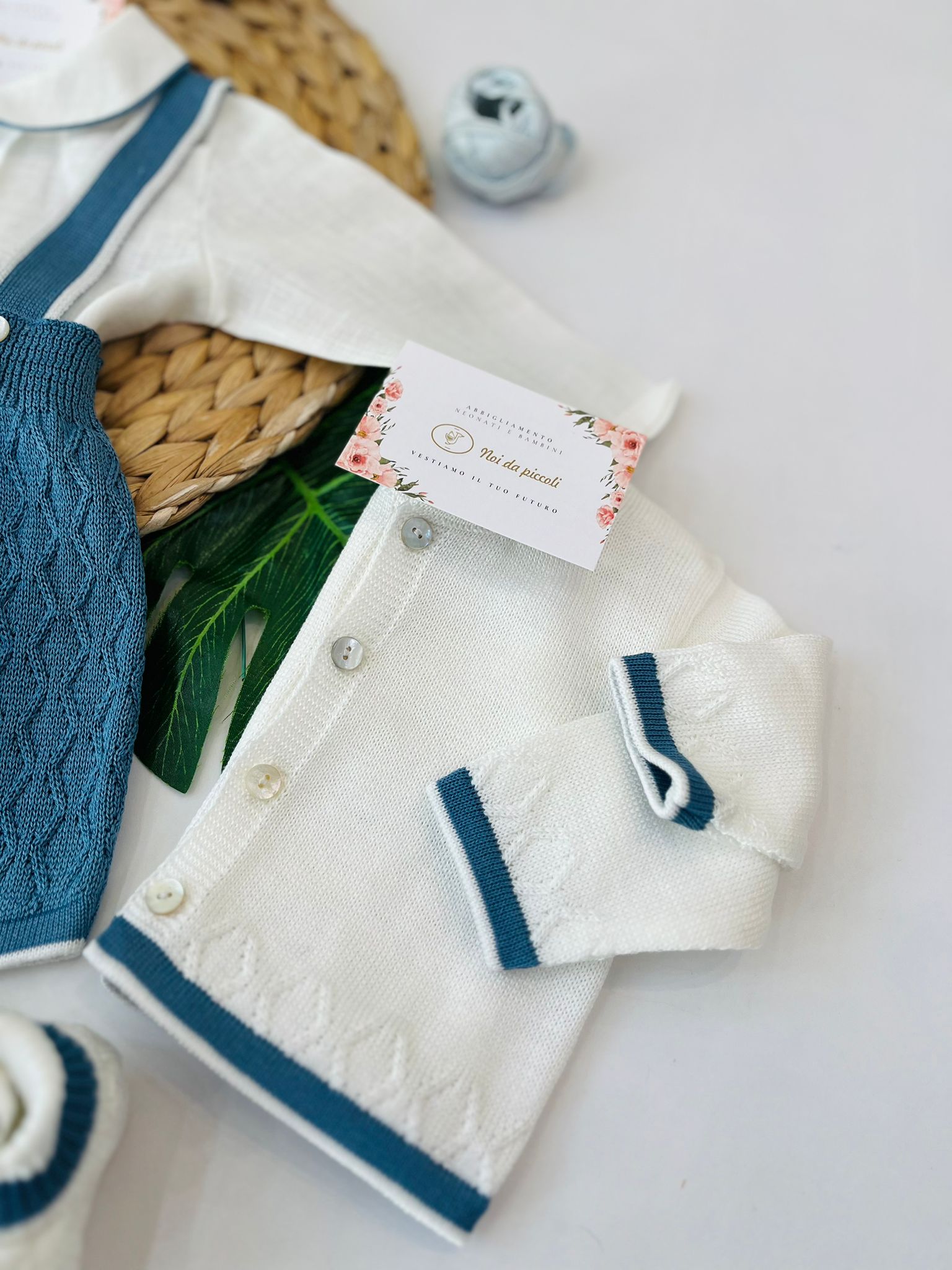 SALOPETTE CON BABBUCCE 100% FILO DI COTONE VANIGLIA OCEANO - Noi da piccoli