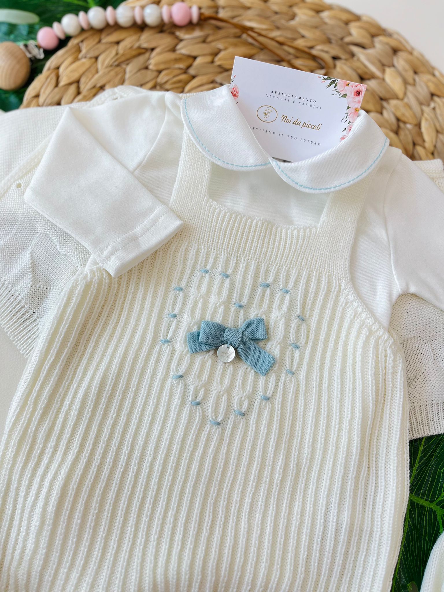 SALOPETTE CON BABBUCCE 100% LANA VANIGLIA ACQUA MARINA - Noi da piccoli