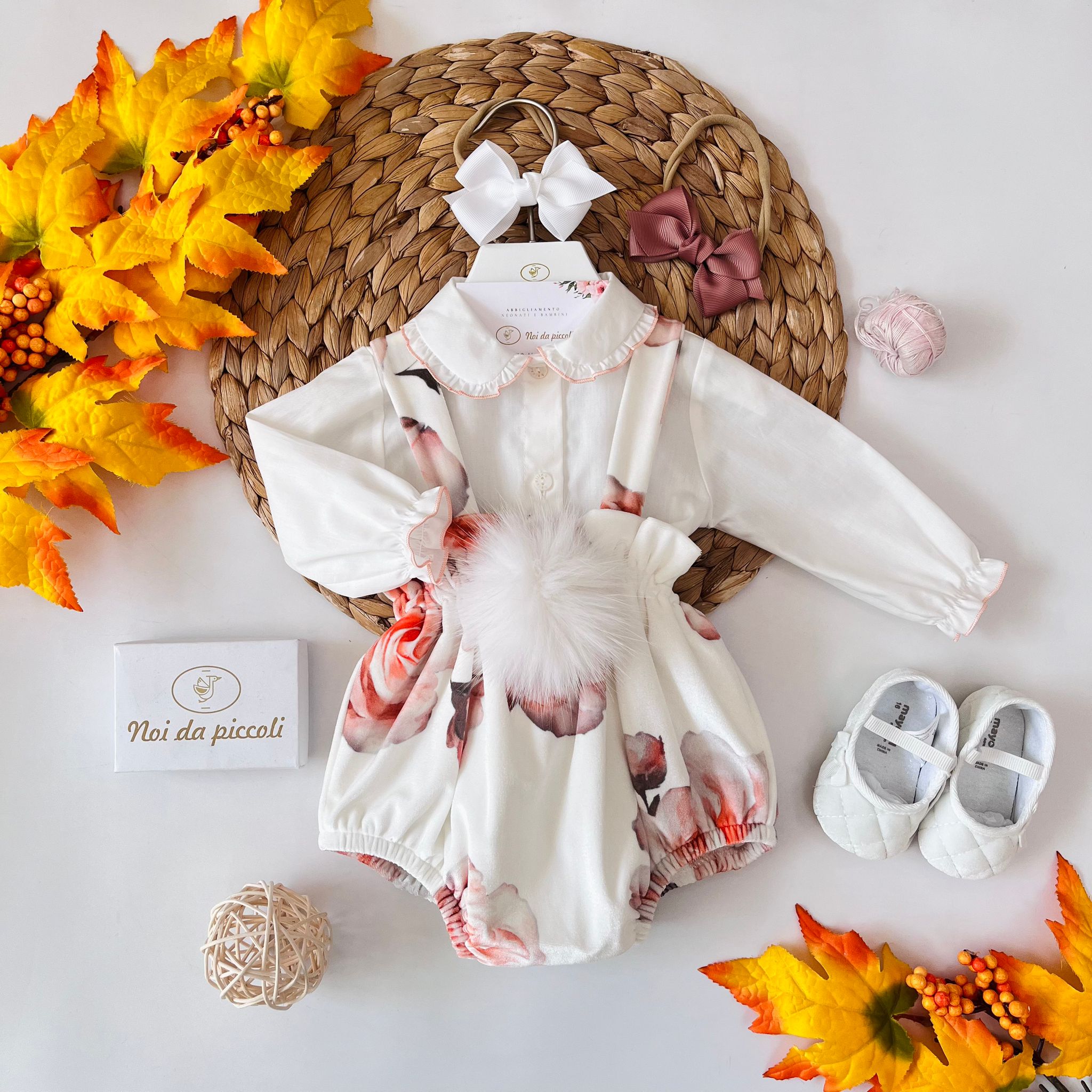 SALOPETTE CON CAMICINA AUTUNNO PANNA E PESCA - Noi da piccoli