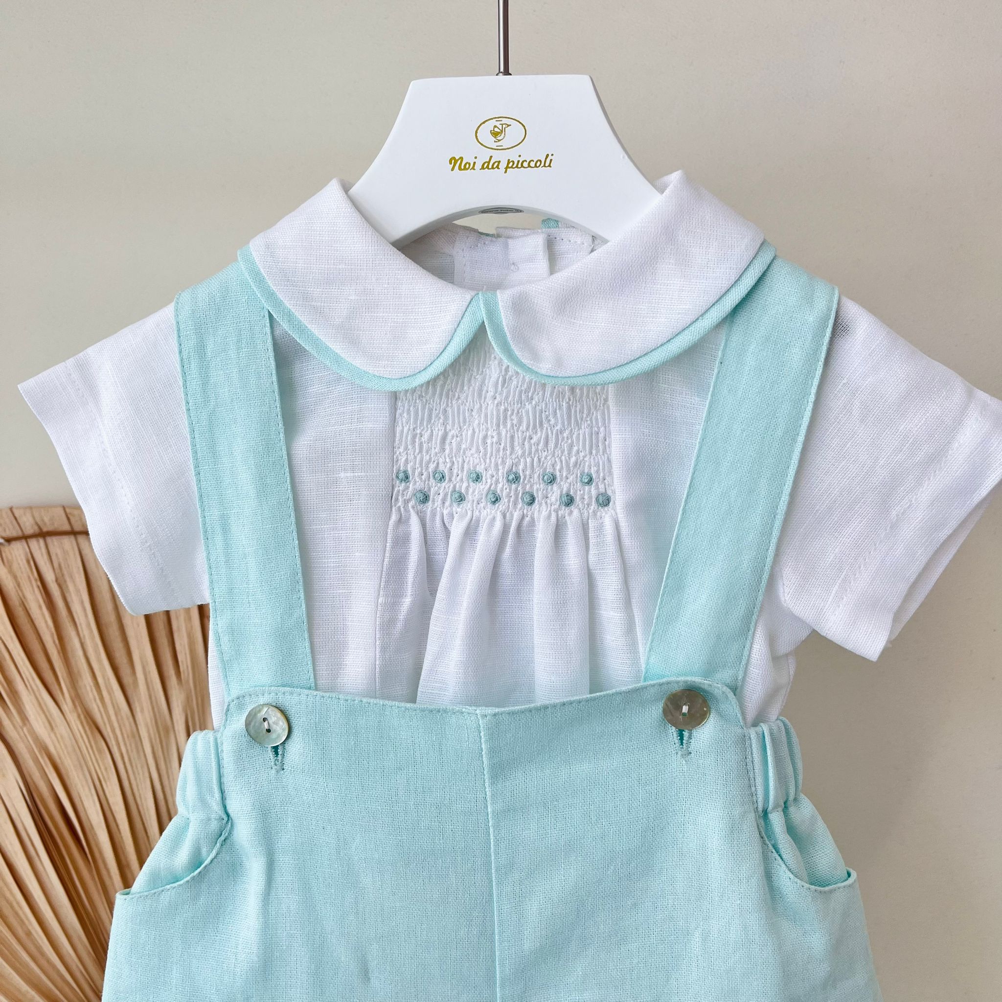 SALOPETTE CON CAMICINA IN COTONE E LINO BIANCO VERDE - Noi da piccoli