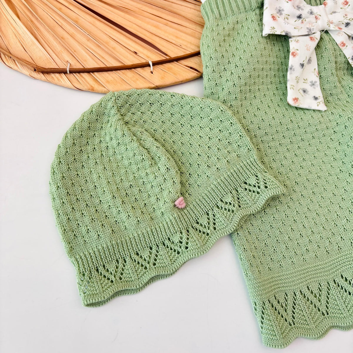 Salopette con Parure e Golfino Filato Caldo Verde Bebe' Margo' - Noi da piccoli