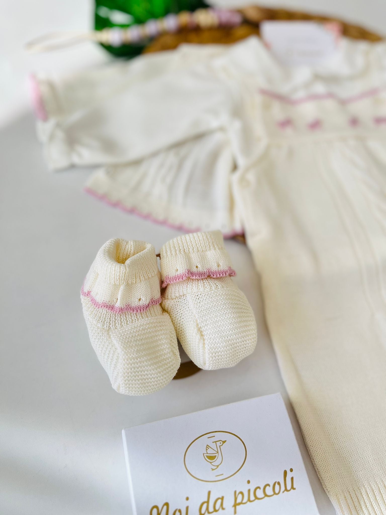 SALOPETTE CON PARURE FILATO CALDO PANNA CICLAMINO - Noi da piccoli