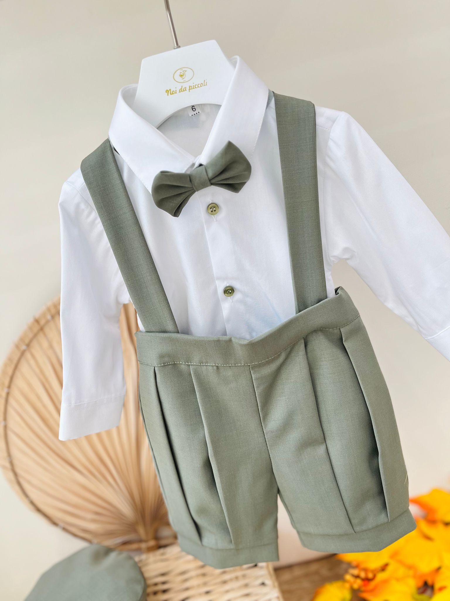 SALOPETTE E CAMICIA CON PAPILLON ABBINATO VERDE BOTTIGLIA - Noi da piccoli