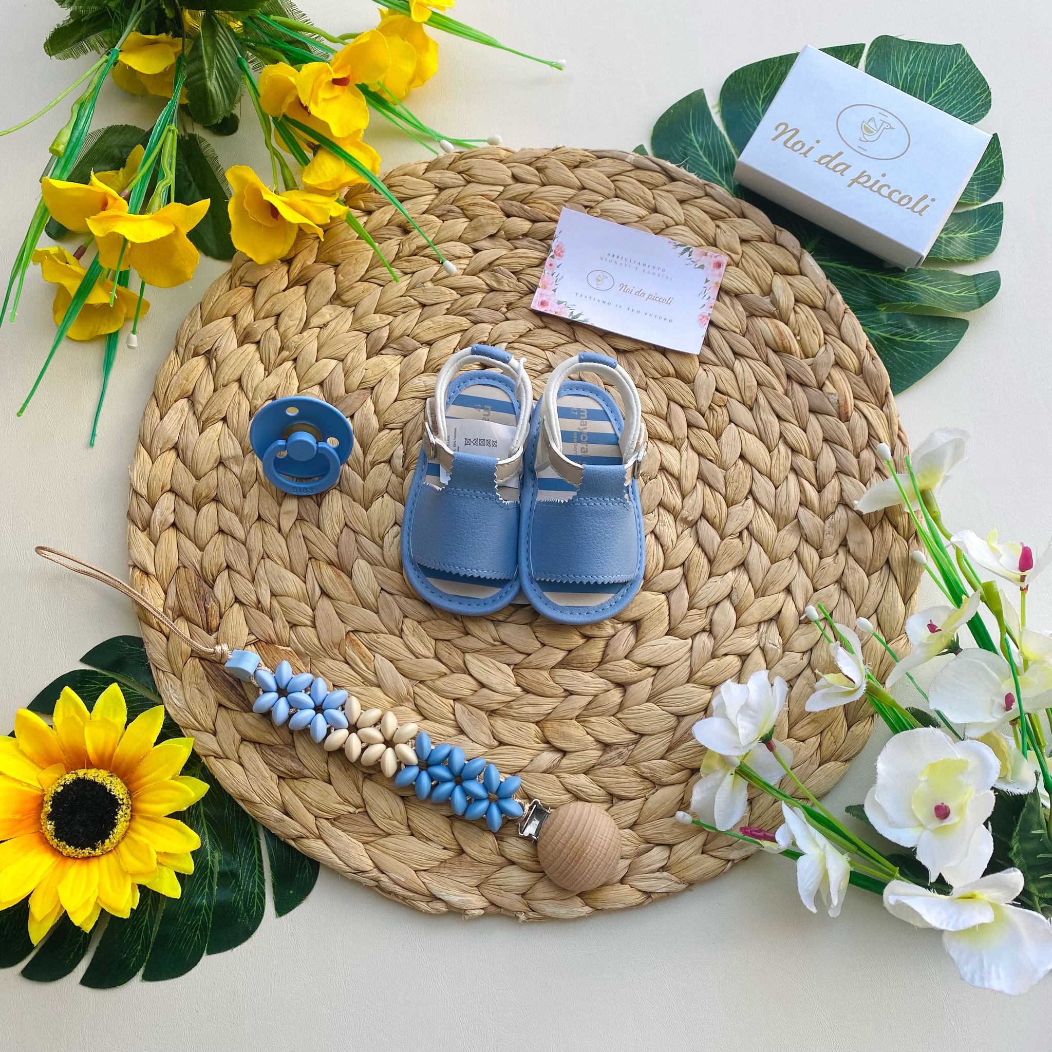SANDALO CIELO BIANCO E BEIGE - Noi da piccoli