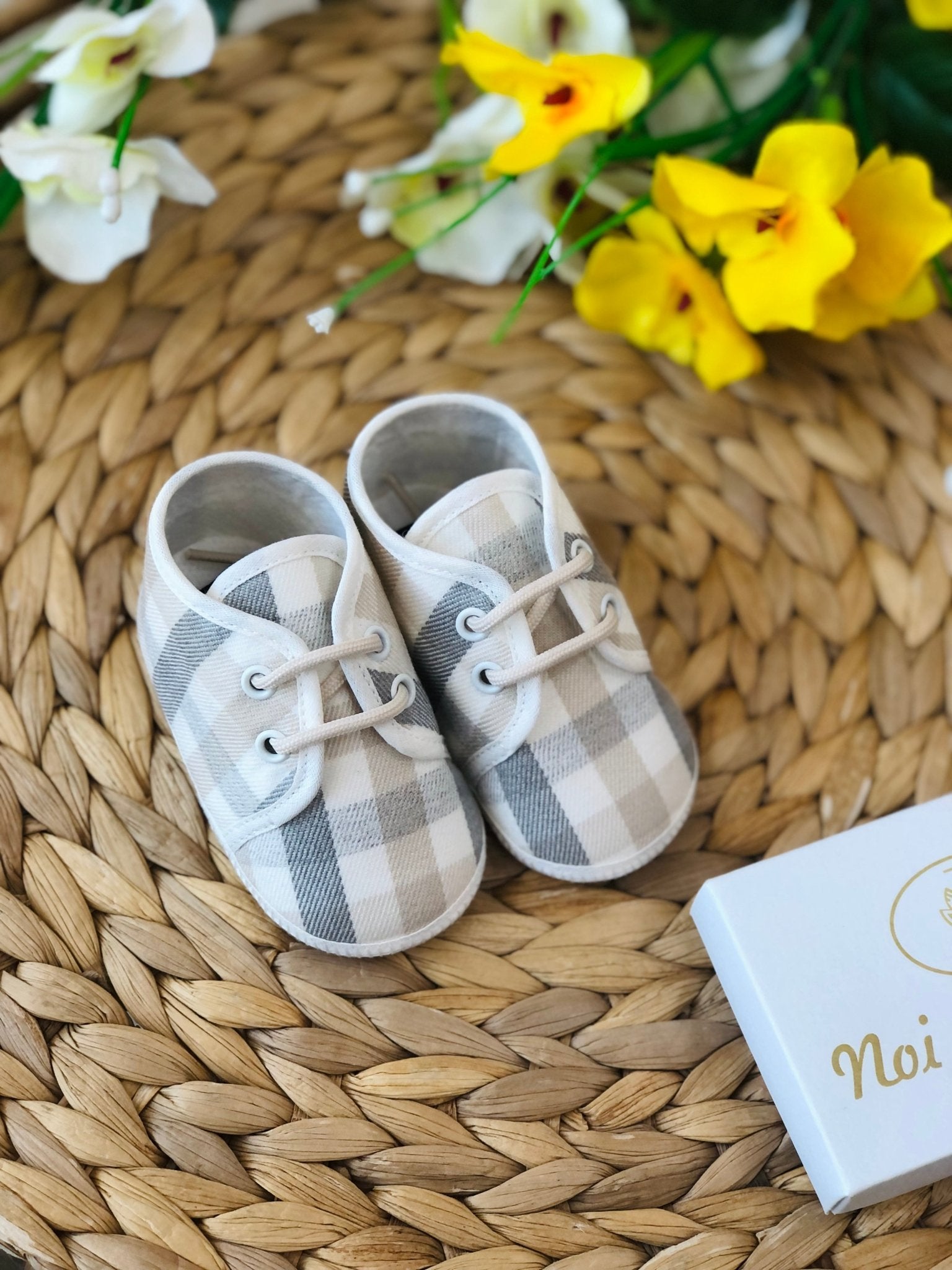 SCARPA A QUADRONI VARIE TONALITA' - Noi da piccoli