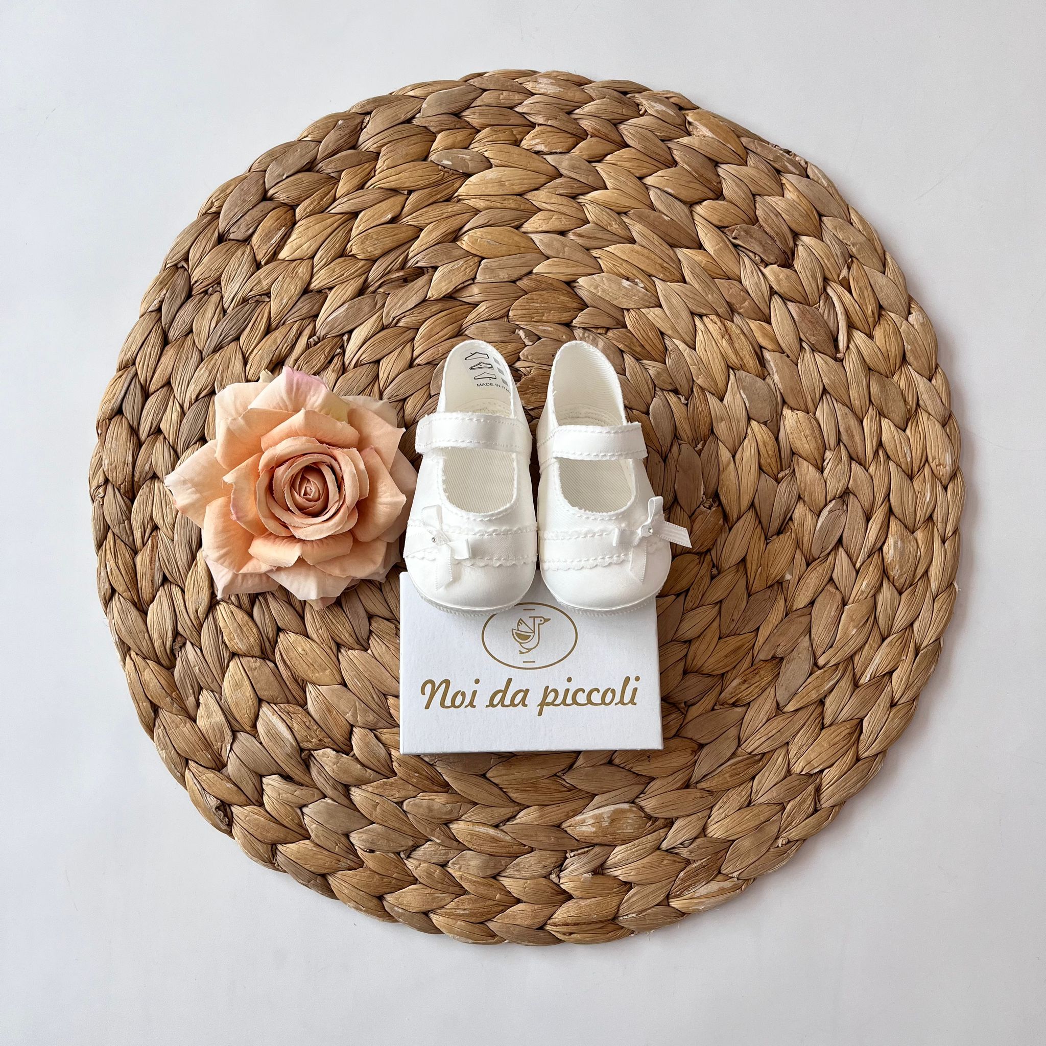 SCARPA CULLA TESSUTO BIANCO LITTLE RIBBON - Noi da piccoli