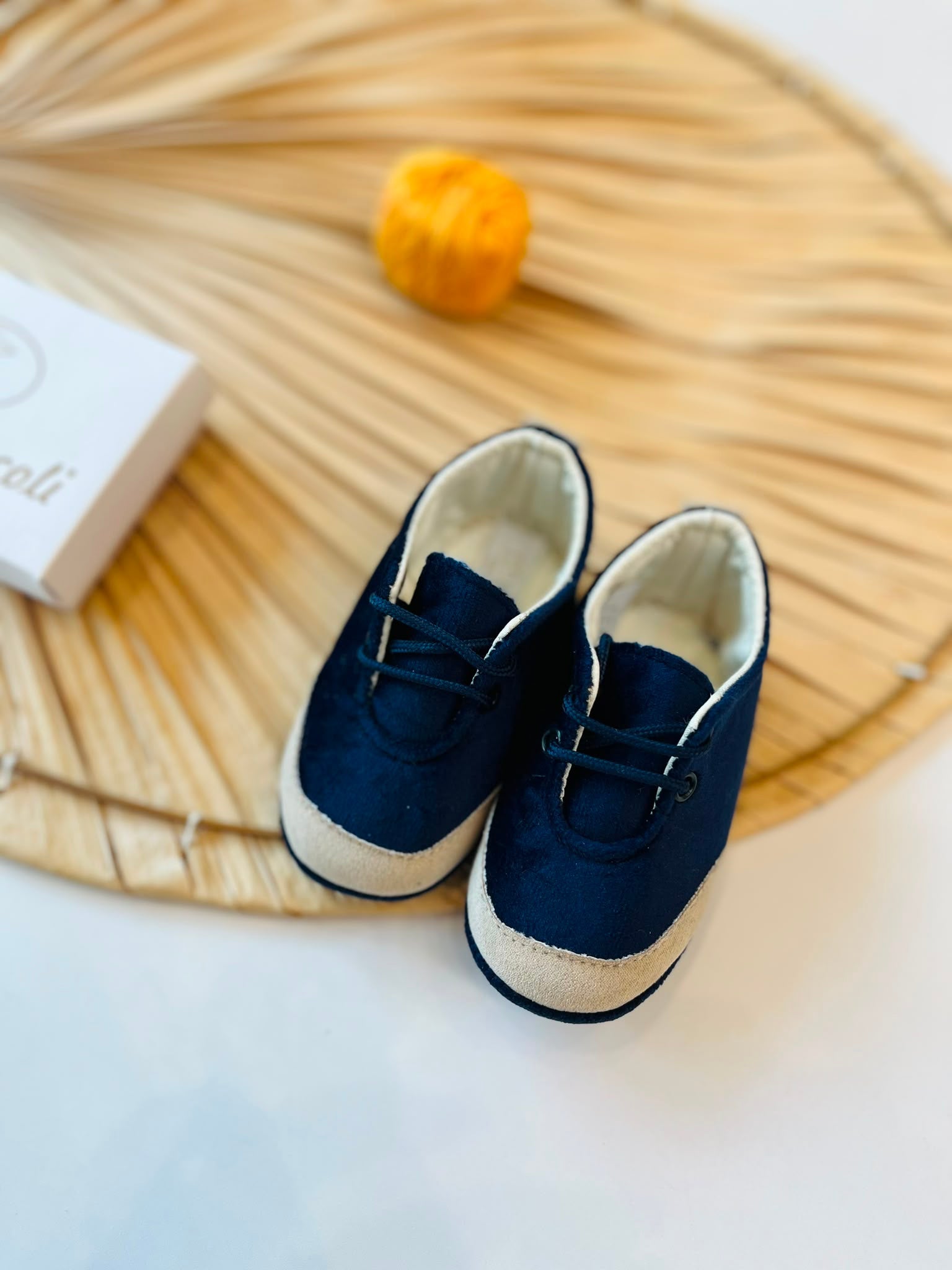 SCARPA IN VELLUTO BLU - Noi da piccoli