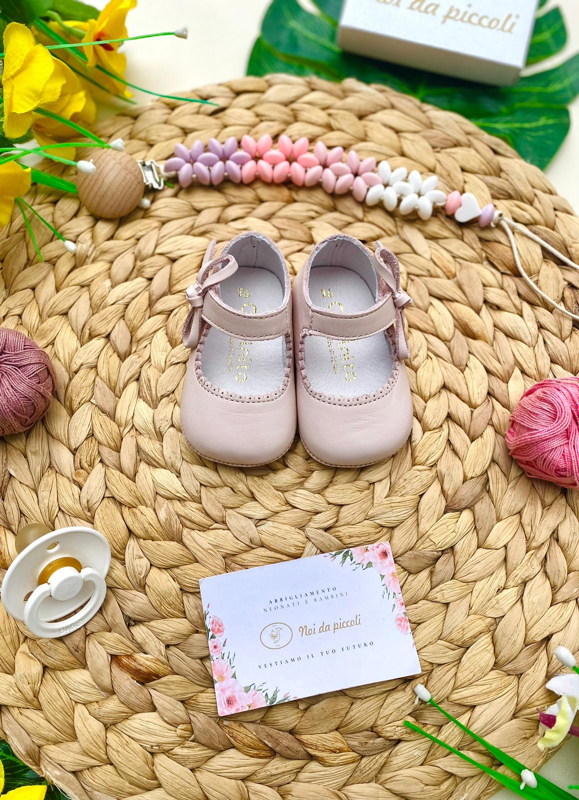 SCARPINE BAMBOLINA ROSA CON FIOCCHETTI LATERALI - Noi da piccoli