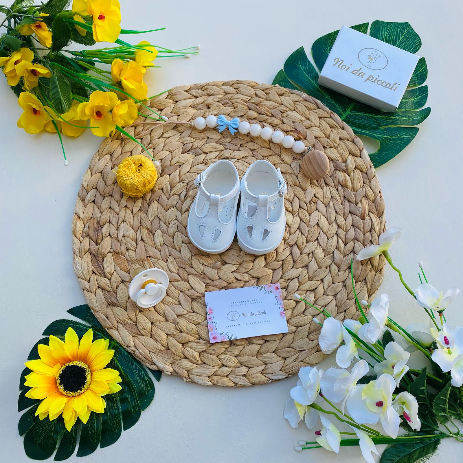 SCARPINE BIANCO GESSO APERTE DAVANTI - Noi da piccoli