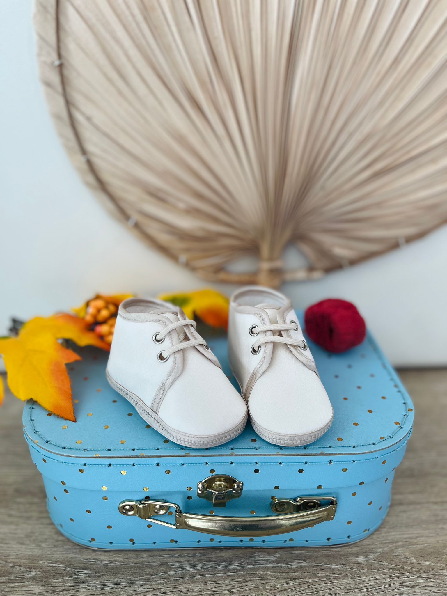 SCARPINE CERIMONIALI CREMA - Noi da piccoli