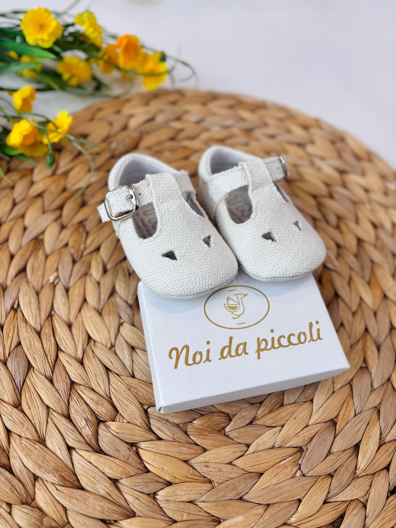 SCARPINE CON OCCHIELLO BIANCO - Noi da piccoli