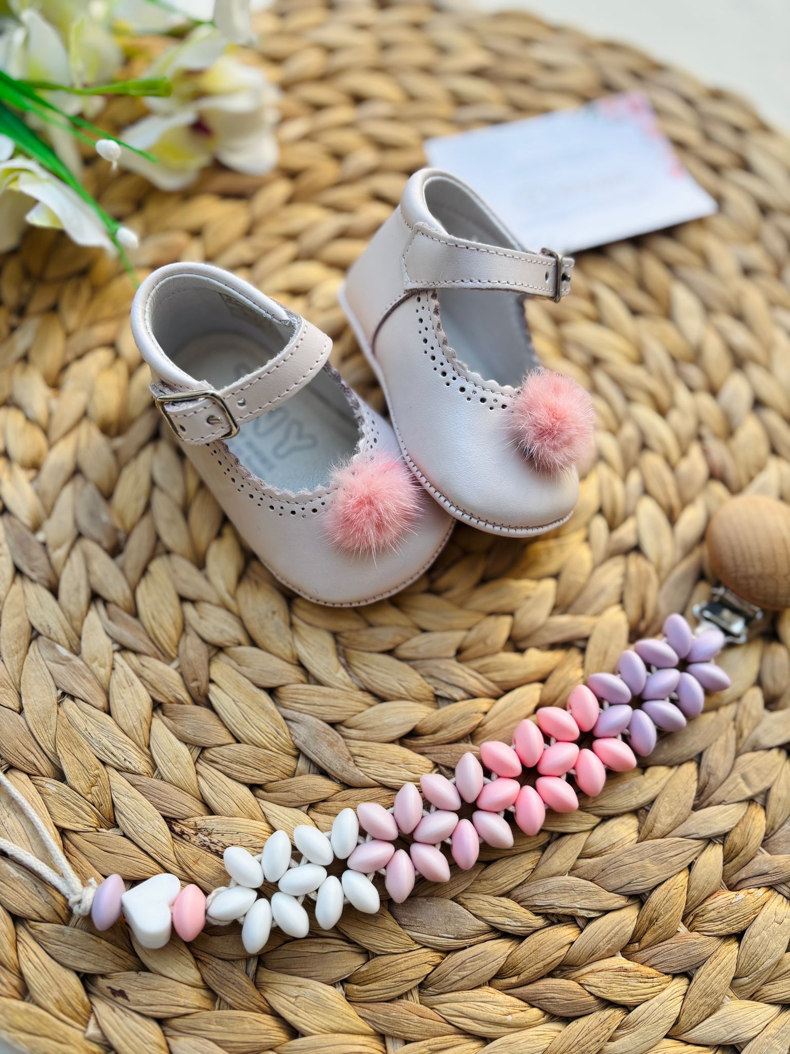 SCARPINE IN PELLE CON POMPON ROSA - Noi da piccoli