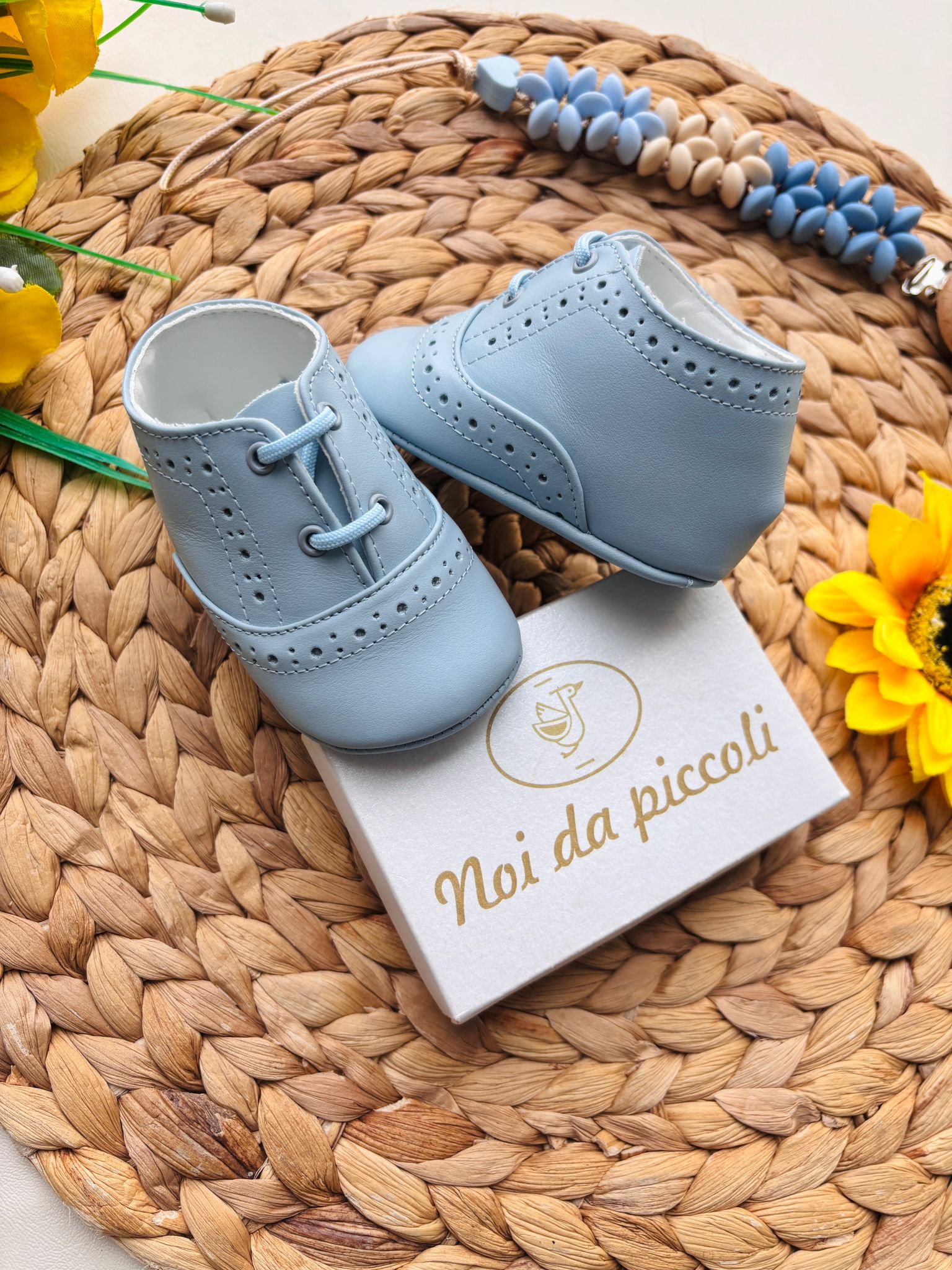 SCARPINE IN TESSUTO E PELLE CON PUNTINI CIELO - Noi da piccoli