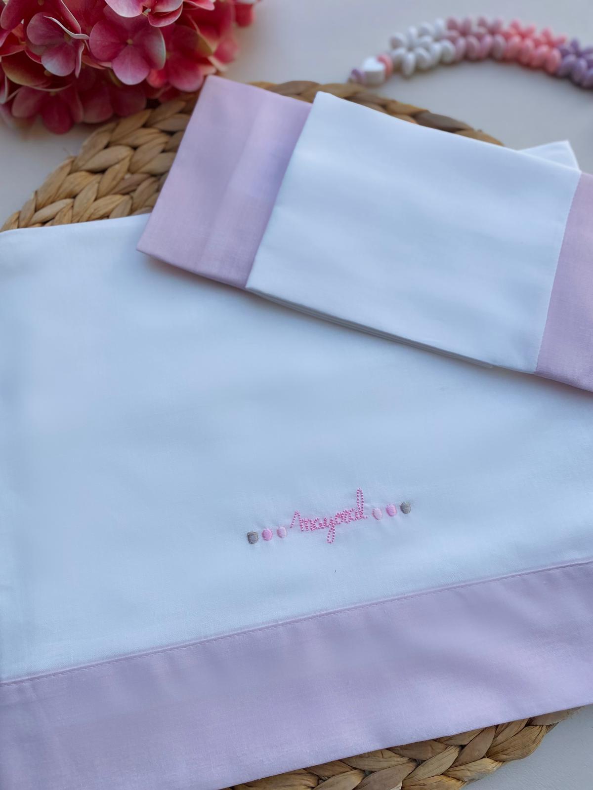 SET LENZUOLA CARROZZINA CON DELICATI RICAMI 100 % COTONE BIANCO ROSA - Noi da piccoli