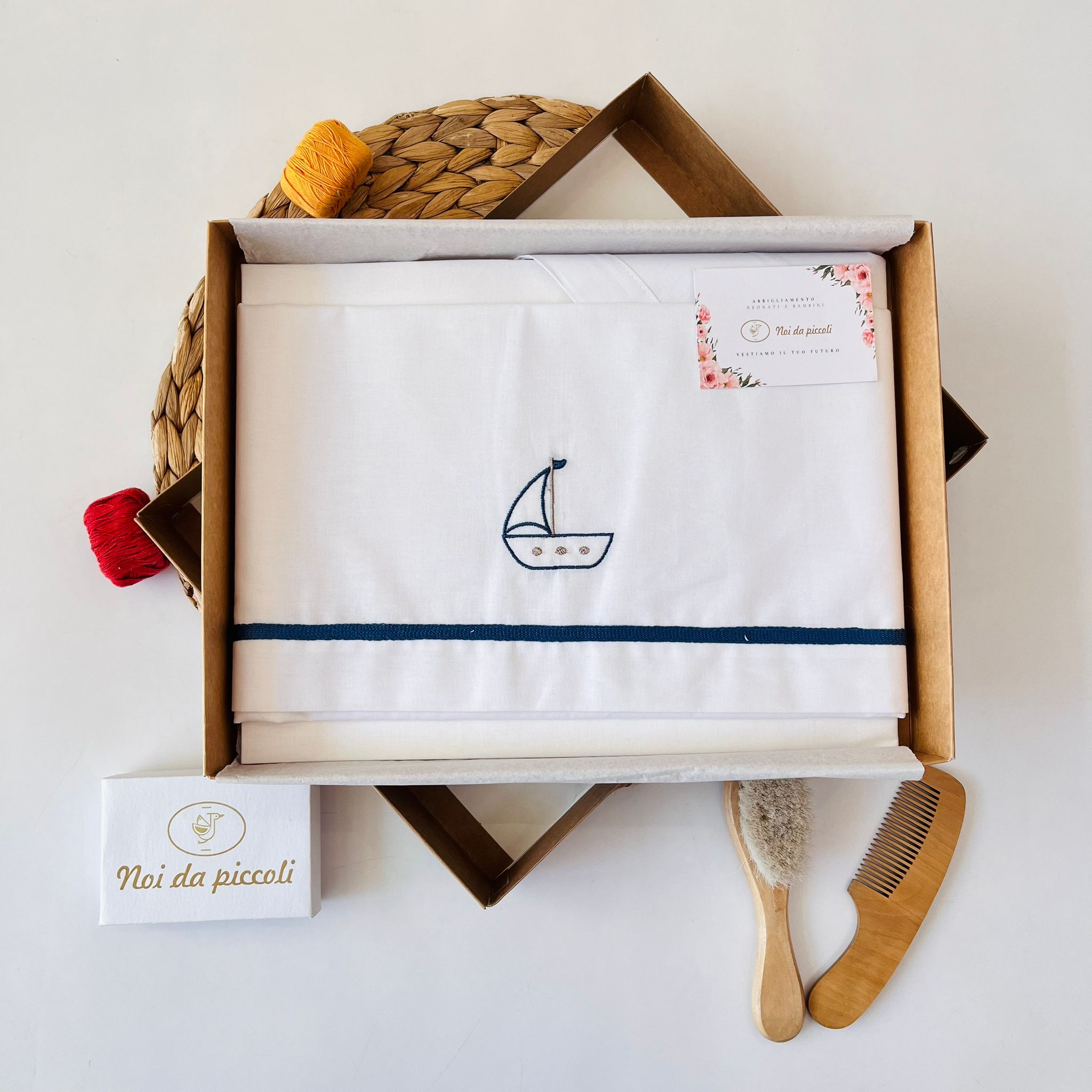 SET LENZUOLA IN COTONE CON BARCHETTA BLU - Noi da piccoli