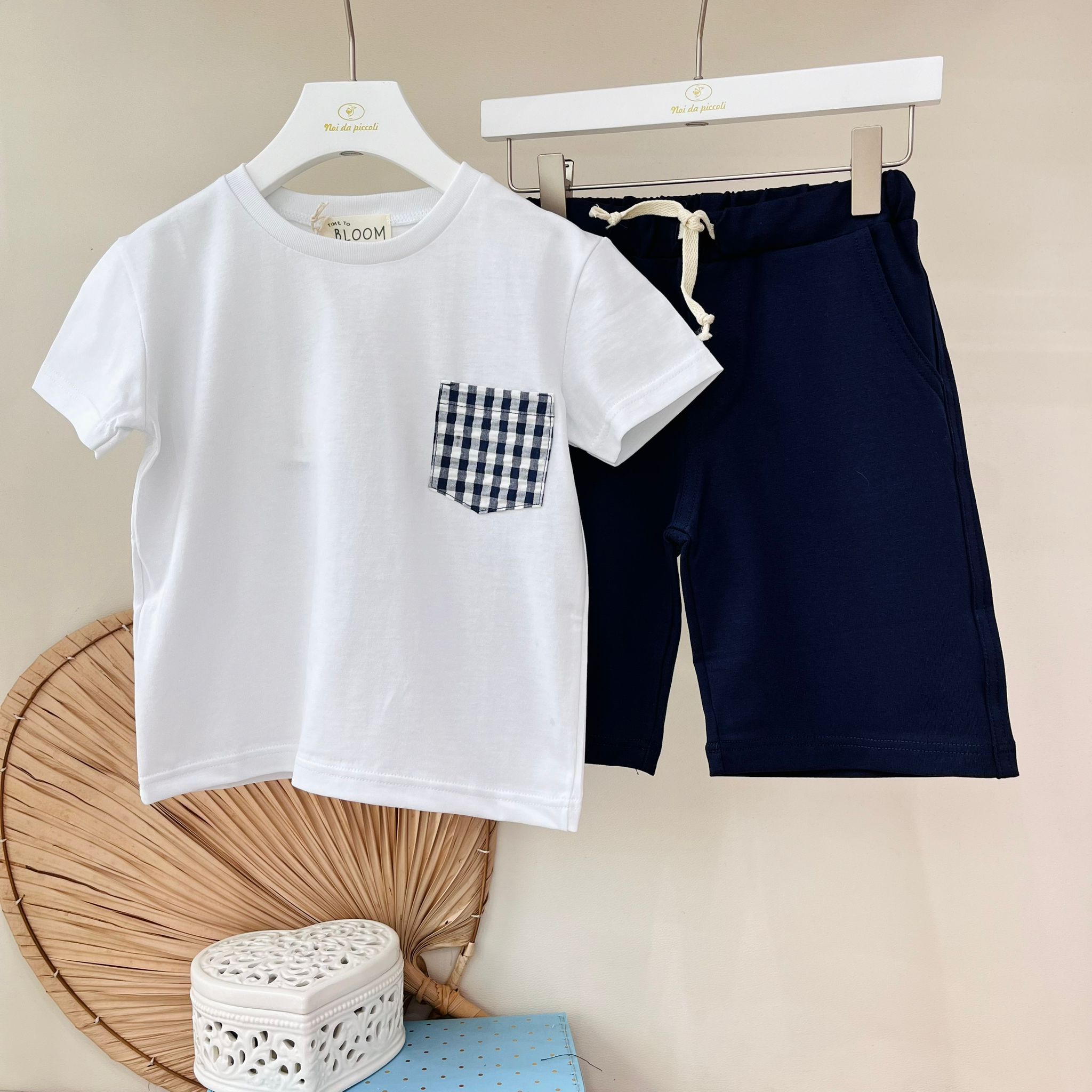 T - SHIRT CON BERMUDA BLU COTONE - Noi da piccoli