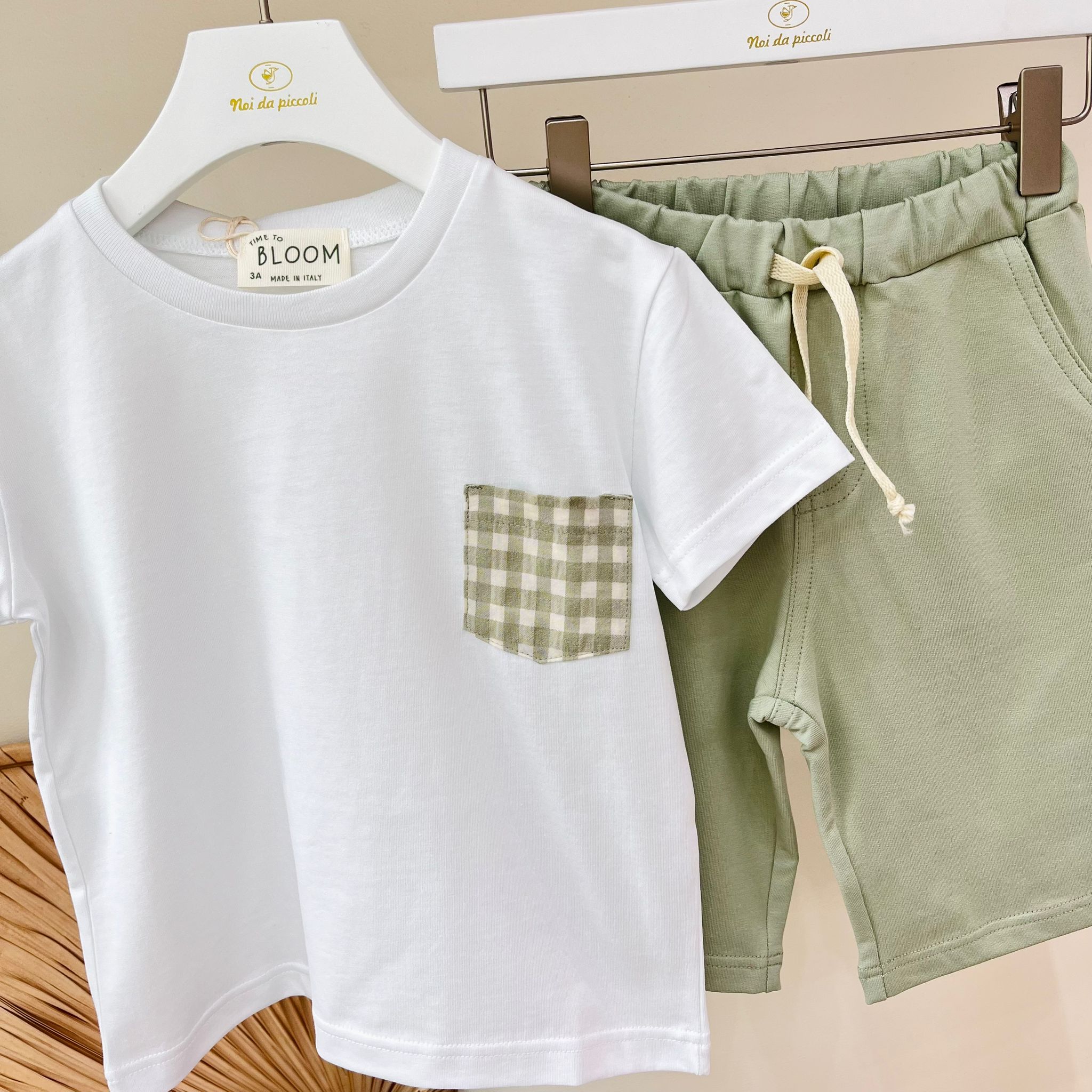 T - SHIRT CON BERMUDA VERDE - Noi da piccoli