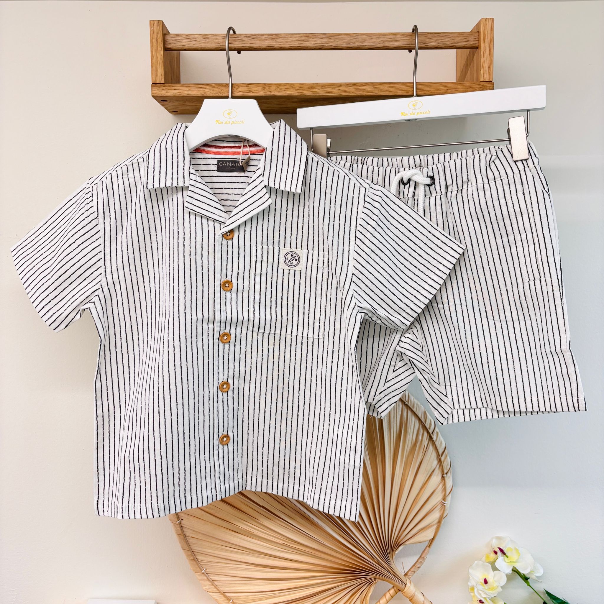 COMPLETO 2 PZ IN COTONE A RIGHE BIANCO