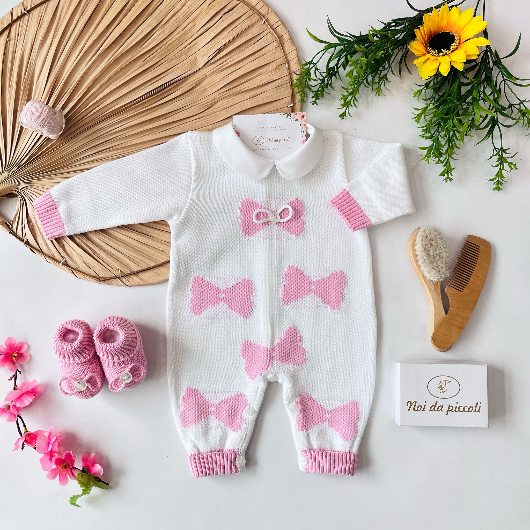 TUTINA CON BABBUCCE 100 % COTONE BIANCA FIOCCHETTI ROSA - Noi da piccoli