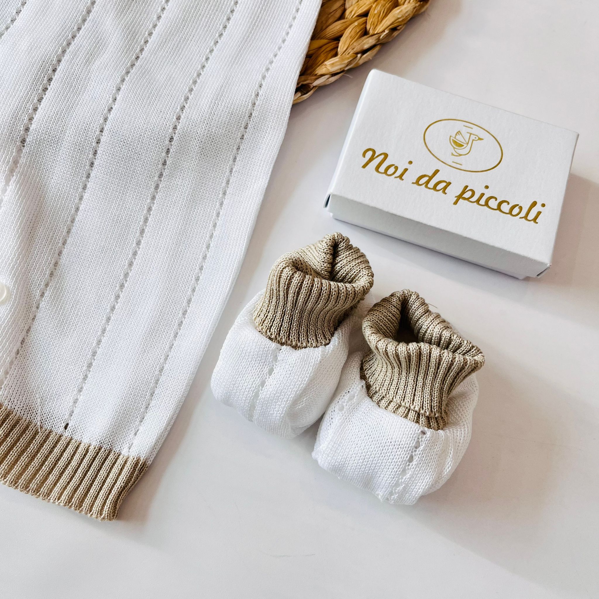 TUTINA CON BABBUCCE 100 % COTONE BIANCO TORTORA - Noi da piccoli