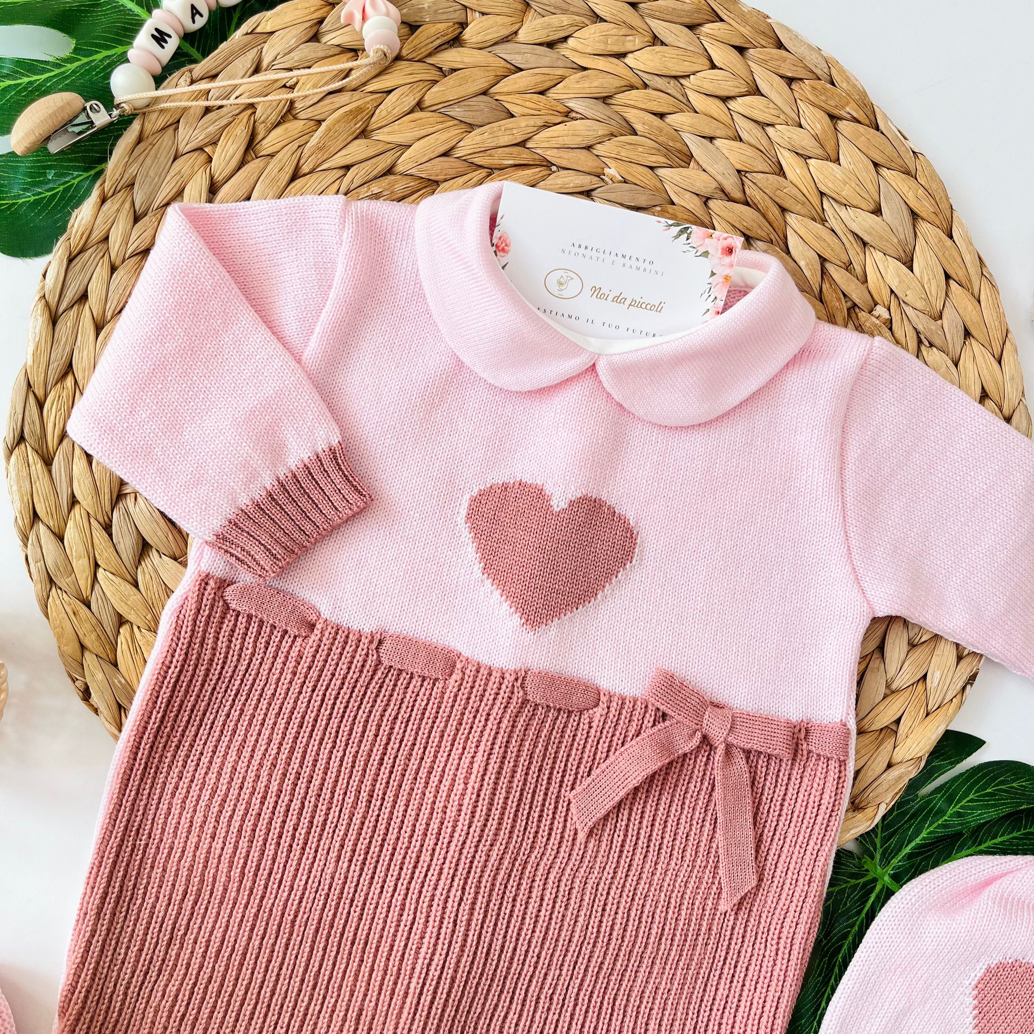 TUTINA CON BABBUCCE 100% LANA MALVA - Noi da piccoli