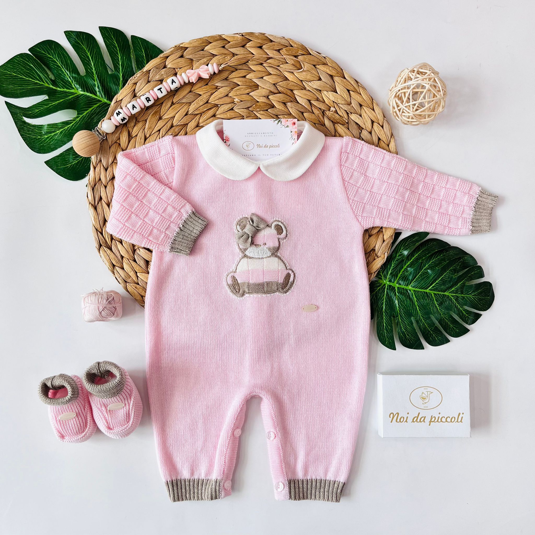 TUTINA CON BABBUCCE 100% LANA ROSA BEIGE - Noi da piccoli