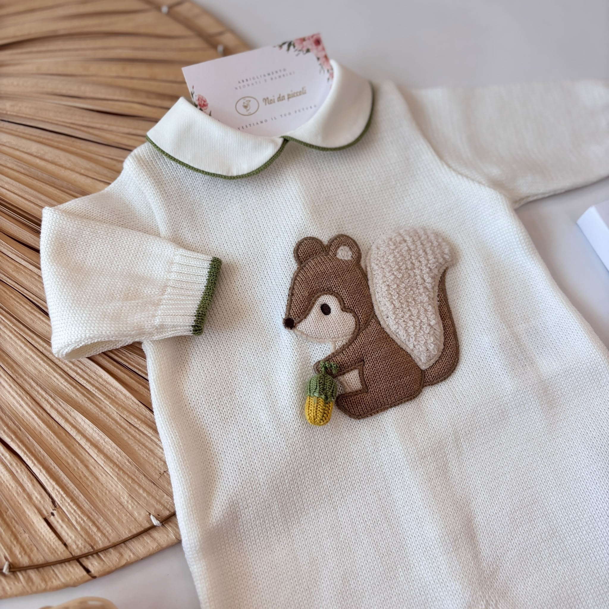 TUTINA CON BABBUCCE 100% LANA SCOIATTOLO PANNA - Noi da piccoli