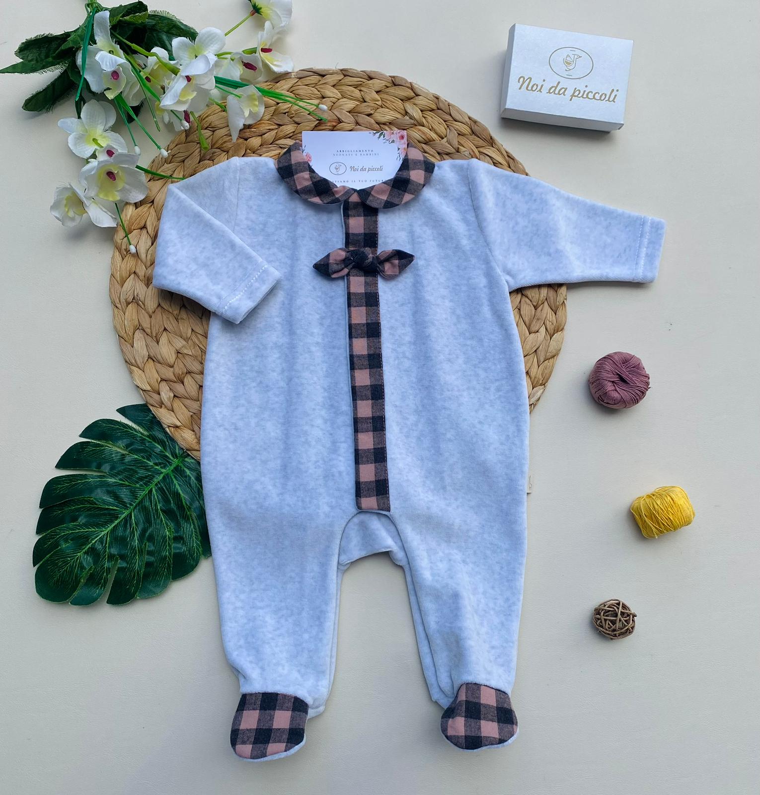TUTINA CON FASCIA CENTRALE FIOCCHETTO E COLLETTO A QUADRONI CINIGLIA GRIGIO GRIS - Noi da piccoli