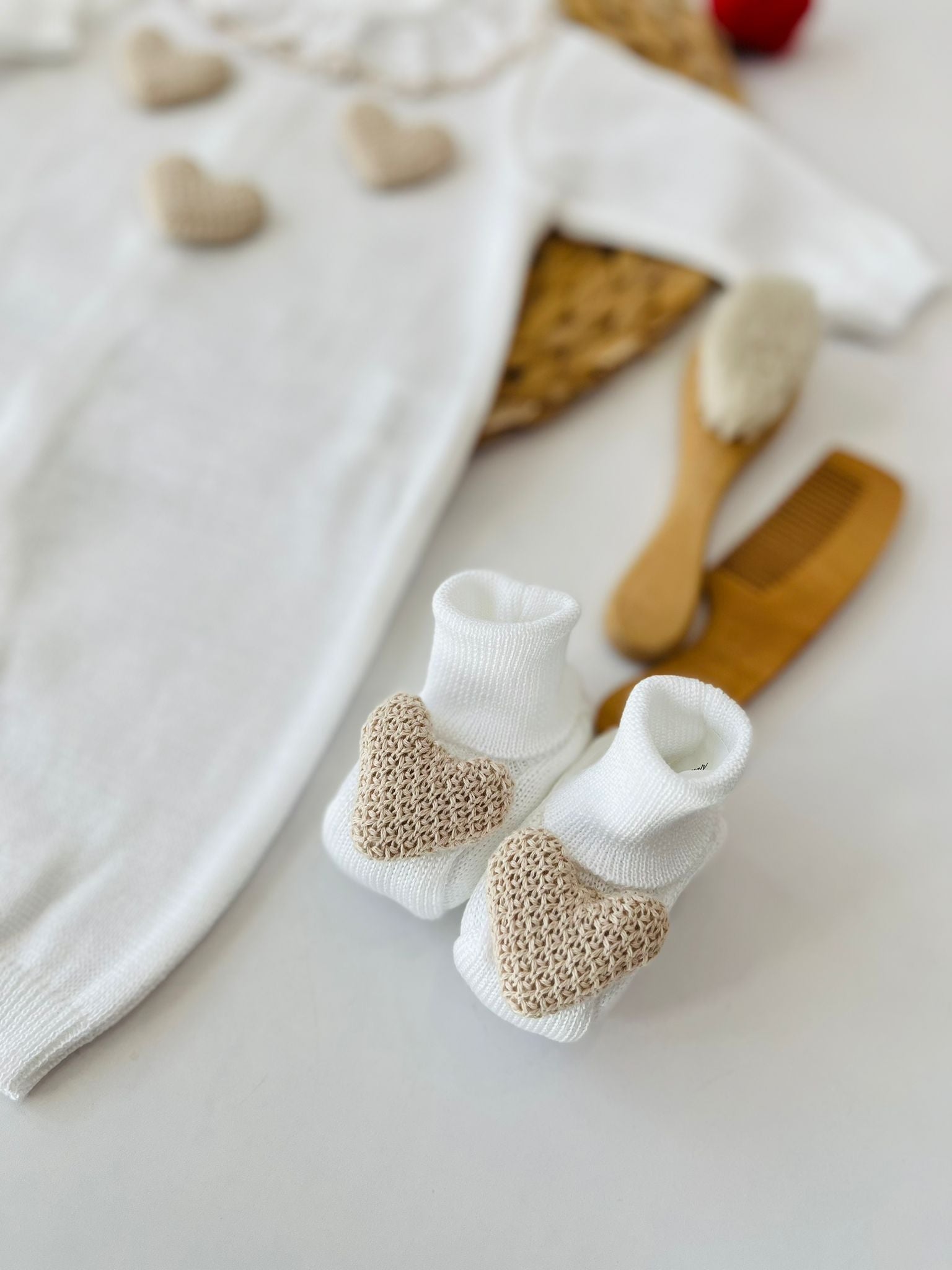 TUTINA CON PARURE 100% FILO DI COTONE BIANCO SABBIA - Noi da piccoli