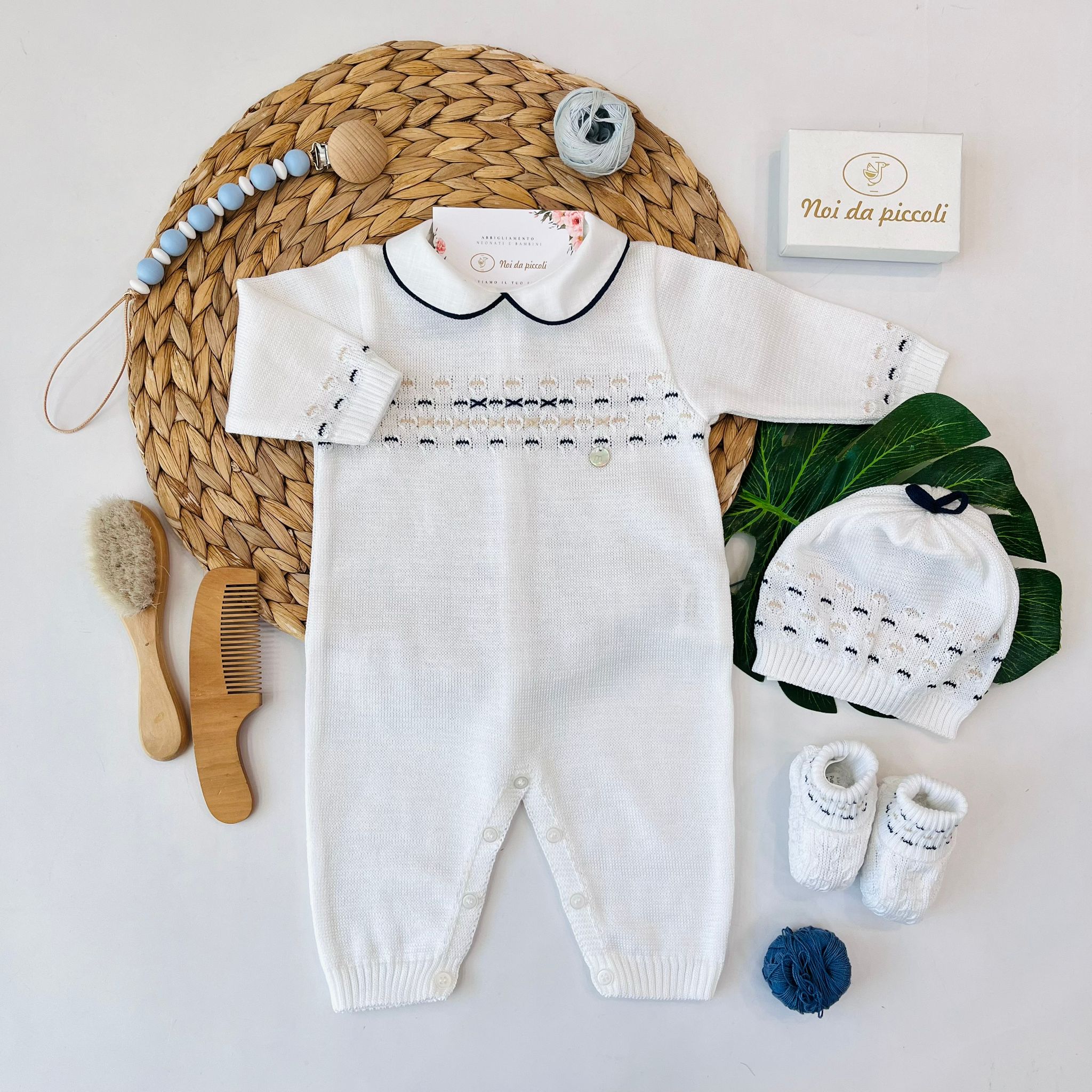 TUTINA CON PARURE 100% FILO DI COTONE BLU SABBIA - Noi da piccoli